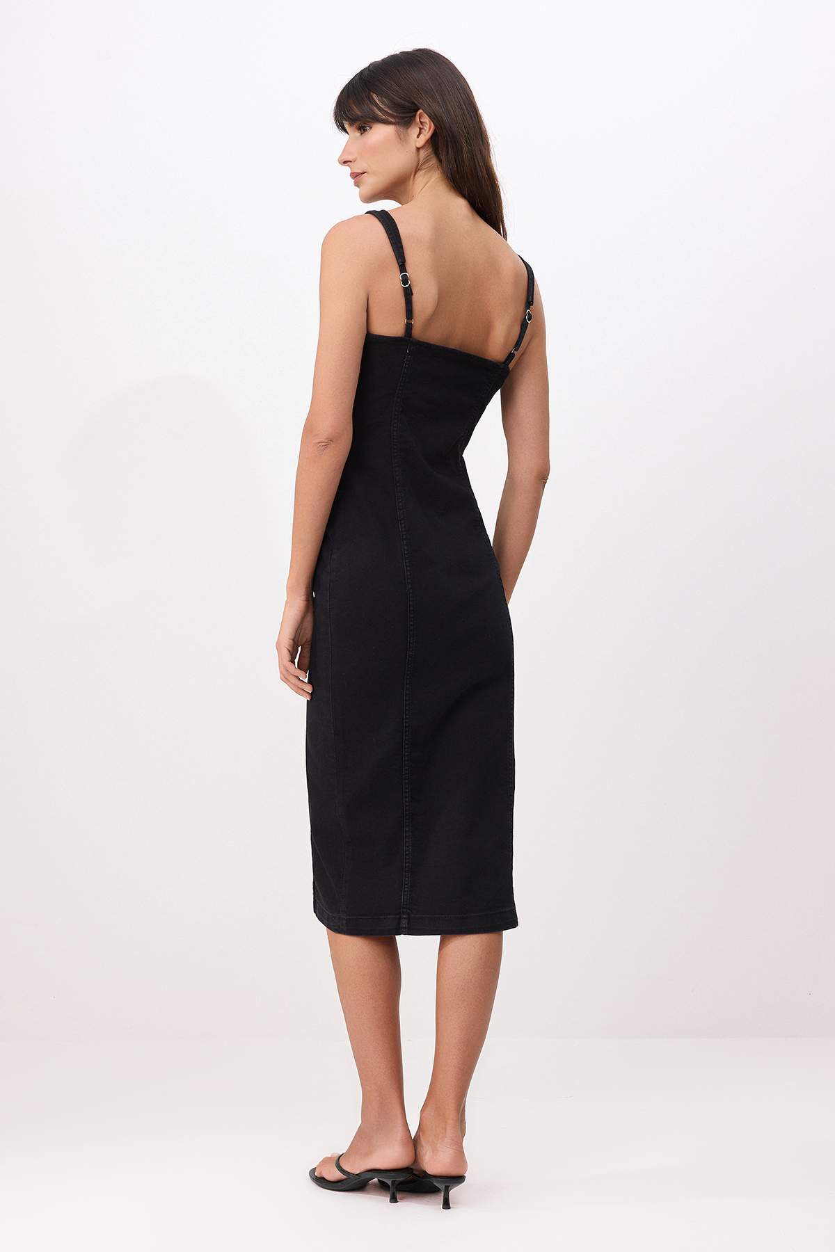 Trendyolmilla  Siyah Düğme Detaylı Orta Esnek Midi Denim Elbise TWOSS26EL00356 - Görsel 4