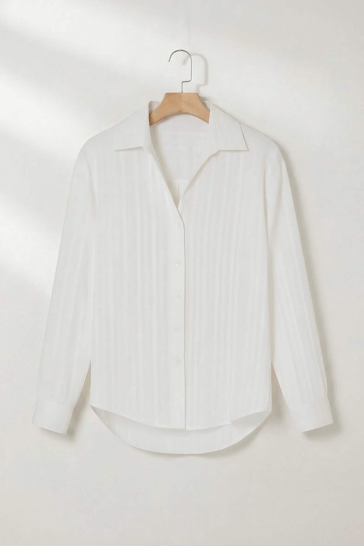 Trendyolmilla  Beyaz V Yaka Hafif Kumaş Gömlek TDRSS26GO00026 - Görsel 5