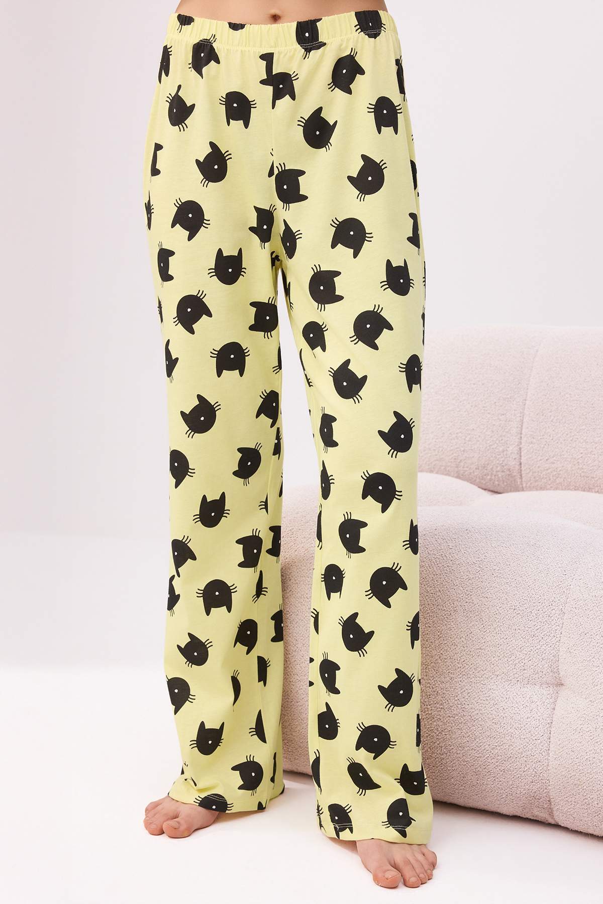 Trendyolmilla  Sarı %100 Pamuklu Kedi Desenli Örme Pijama Takımı THMSS25PT00161 - Görsel 3