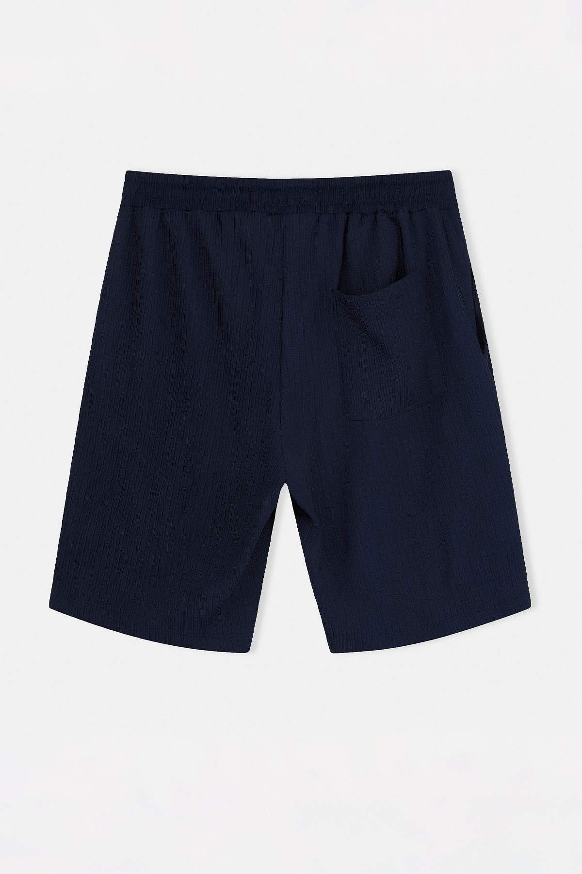 Trendyolmilla  Lacivert Regular/Normal Kesim Dokulu Bürümcük Şort & Bermuda TMNSS26SR00002 - Görsel 6