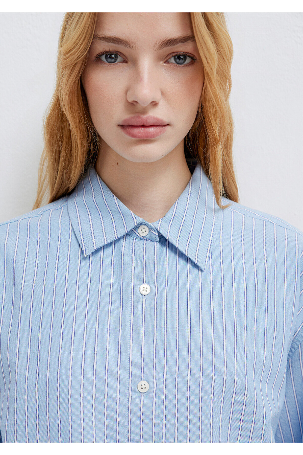 Mavi  Çizgili Gömlek Oversize / Geniş Kesim 1211393-89326 - Görsel 7