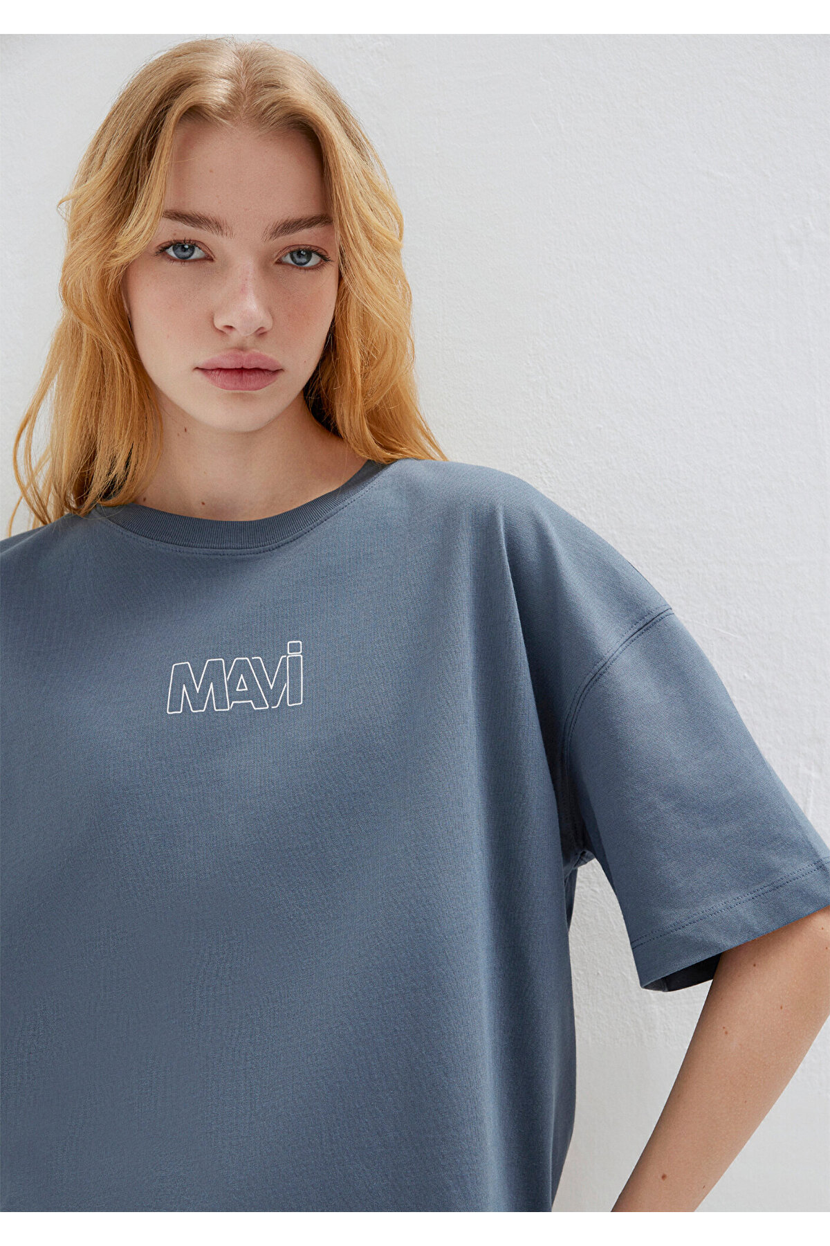 Mavi  Logo Baskılı Lacivert Tişört Oversize / Geniş Kesim 1611592-80776 - Görsel 3