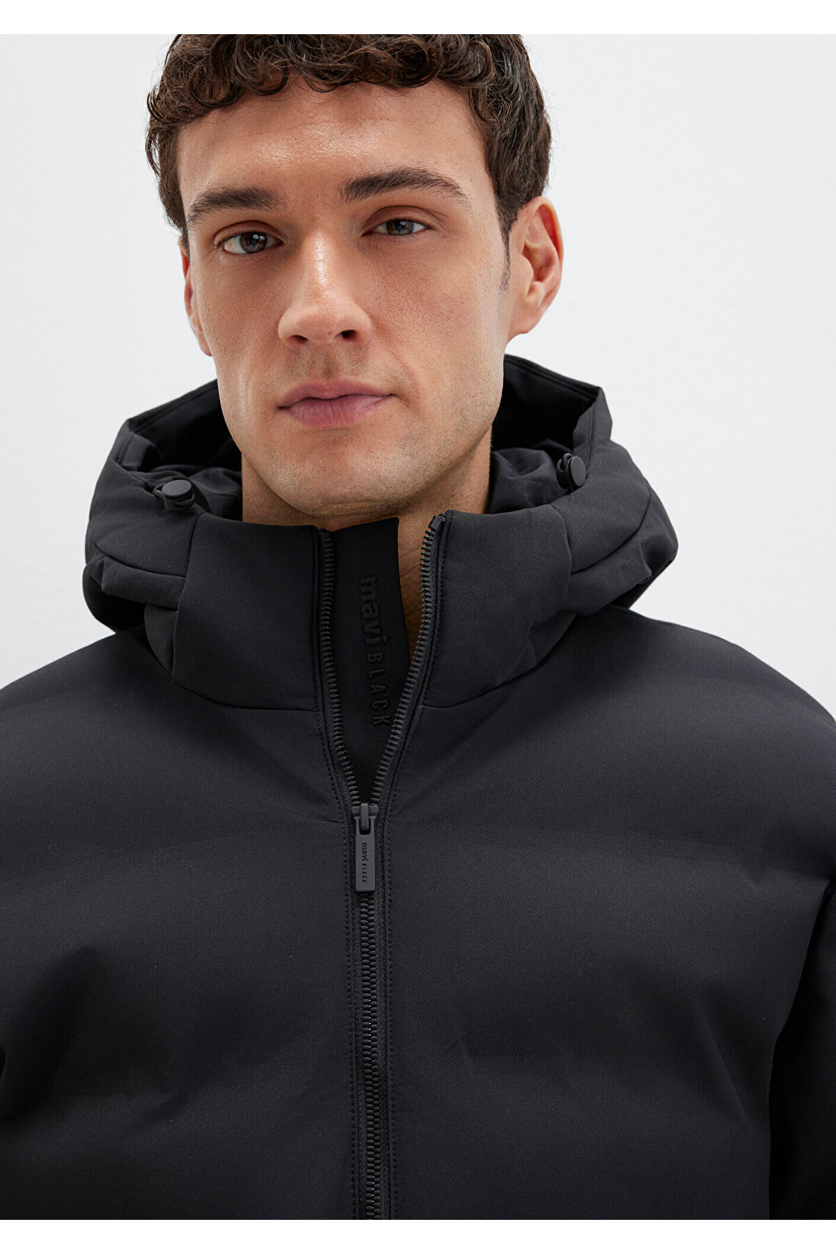 Mavi  Kapüşonlu Siyah Şişme Mont 0110652-71379 - Görsel 6