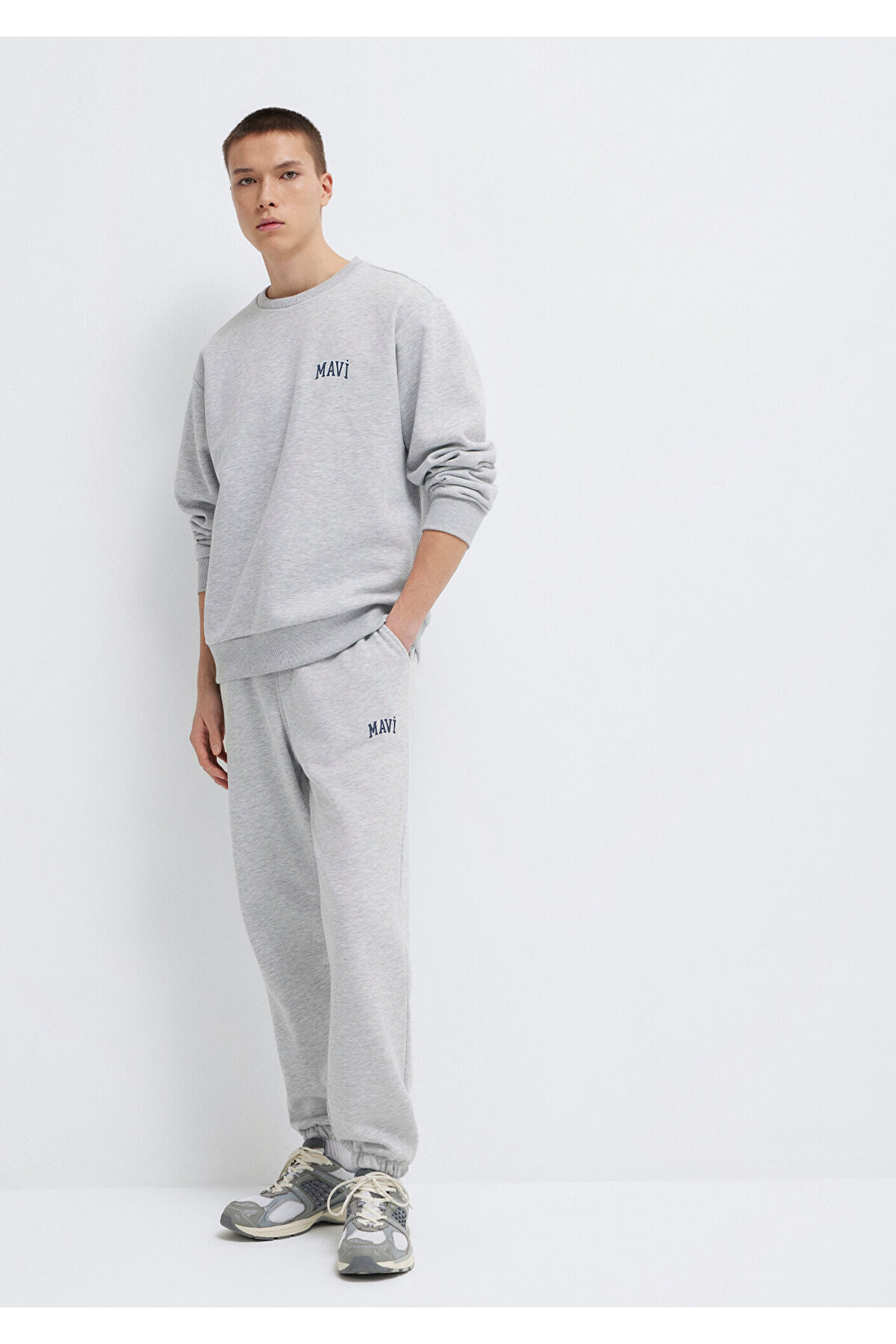 Mavi  Logo Baskılı Gri Eşofman Altı 0010207-80018 - Görsel 2