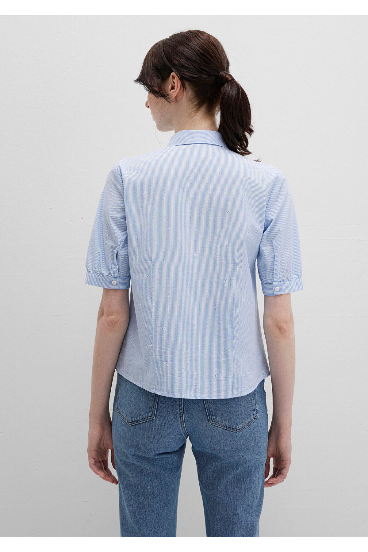 Mavi  Kısa Kollu Çizgili Gömlek Fitted / Vücuda Oturan Kesim 1210060-90700 - Görsel 4