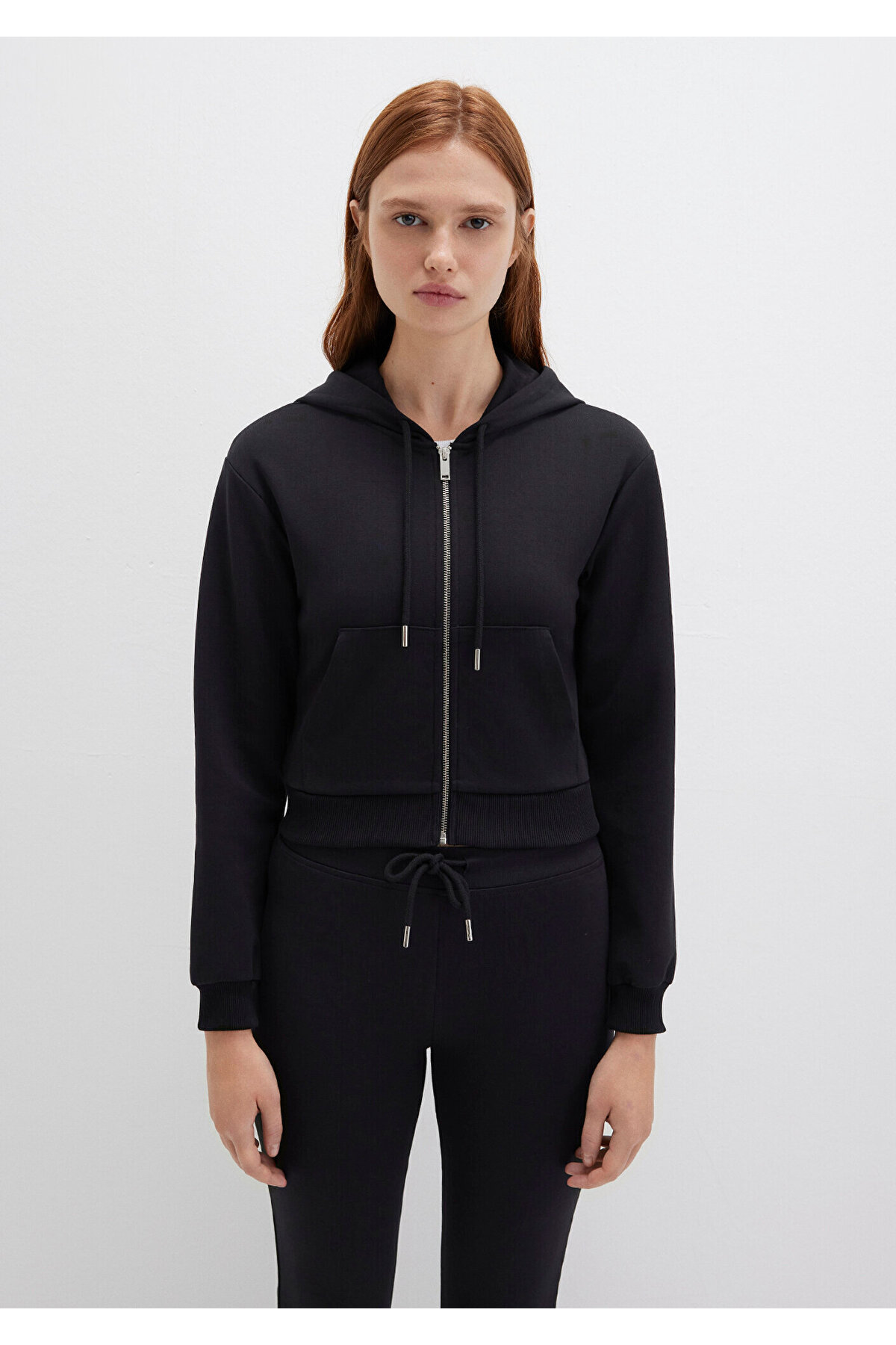 Mavi  Kapüşonlu Siyah İnterlok Sweatshirt 1S10424-900 - Görsel 4