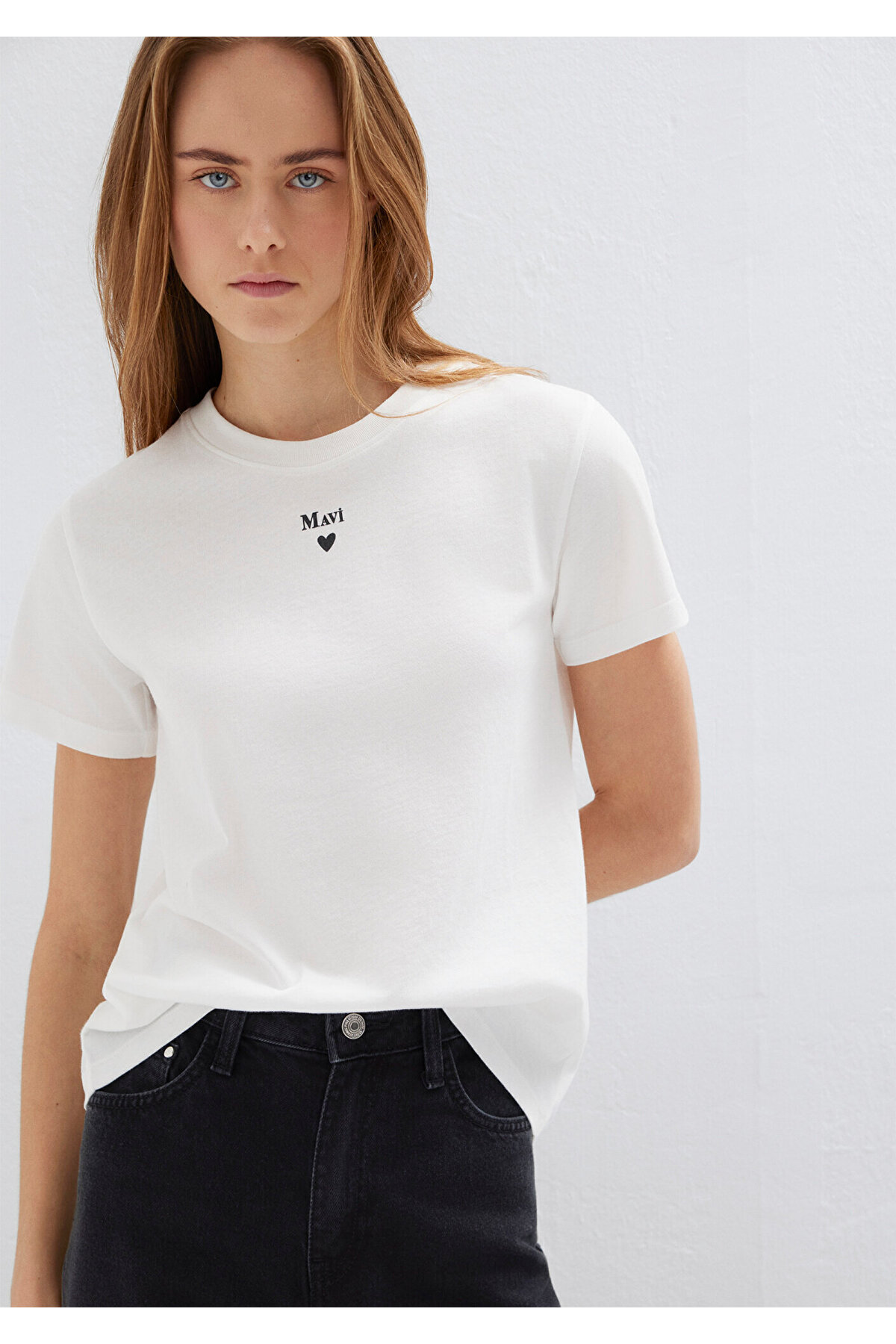 Mavi  Logo Baskılı Beyaz Tişört Semi Slim Fit / Yarı Dar Kesim 1601185-33389 - Görsel 3