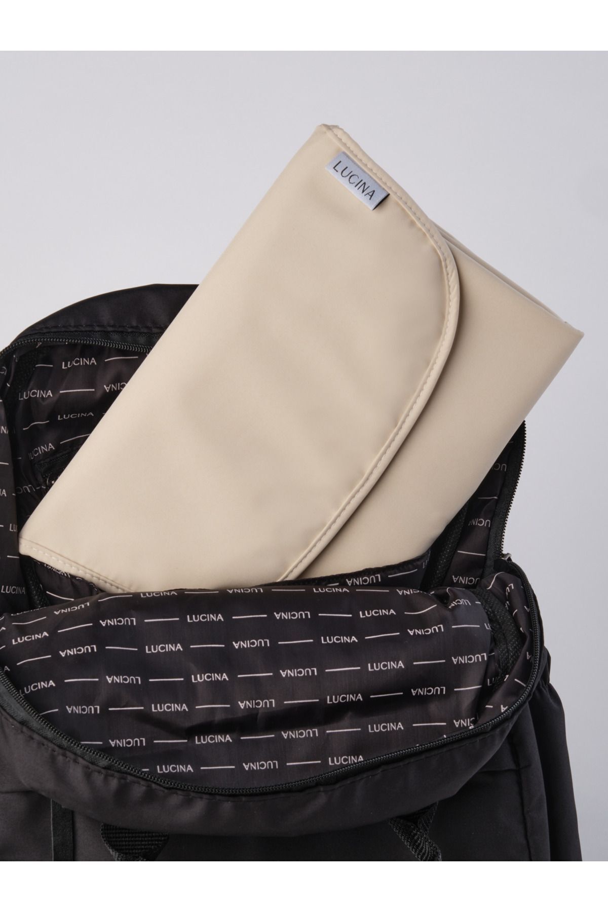 Lucina Nomi Bebek Alt Değiştirme Pedi Alt Açma Örtüsü Minderi Bej fotoğrafı 2 (önizleme)