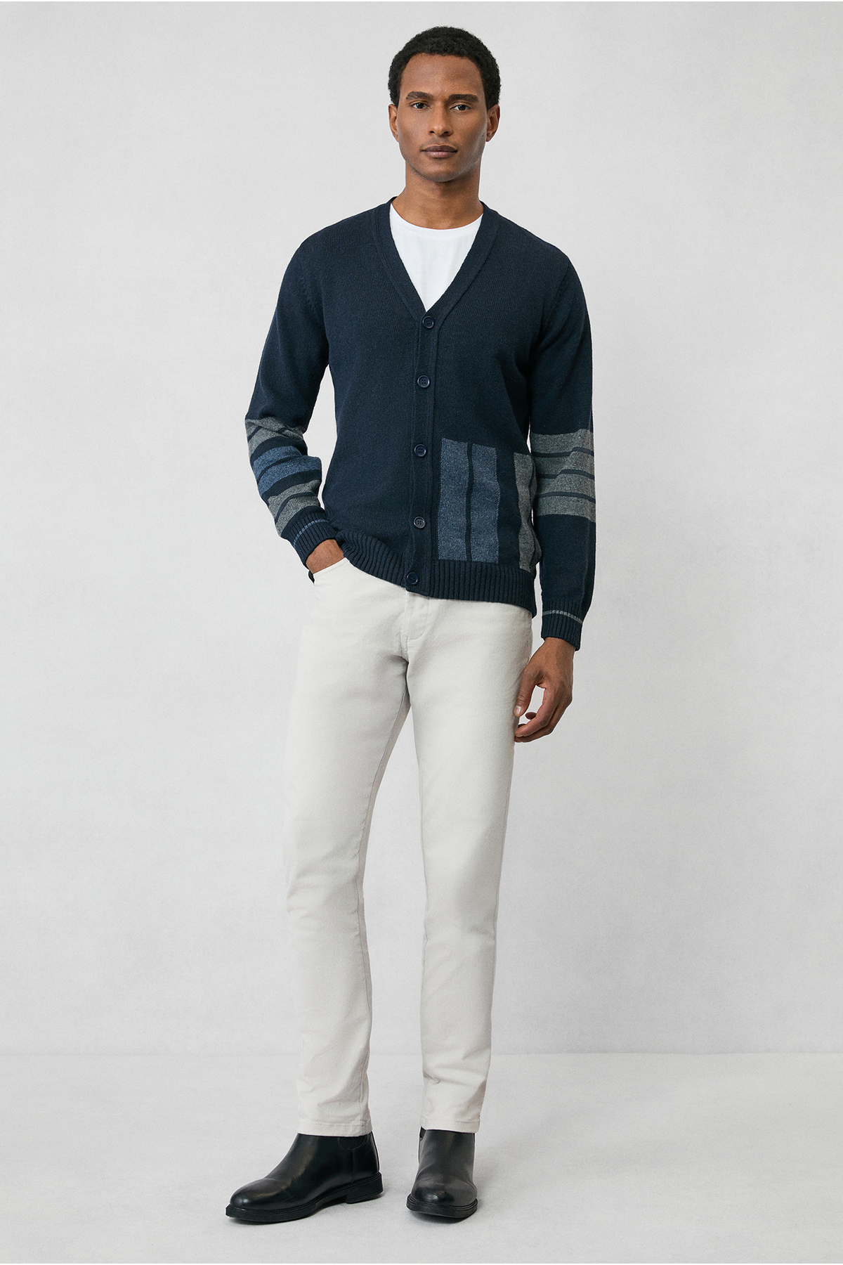 Kiğılı  Yünlü Desenli Triko Hırka - Görsel 6