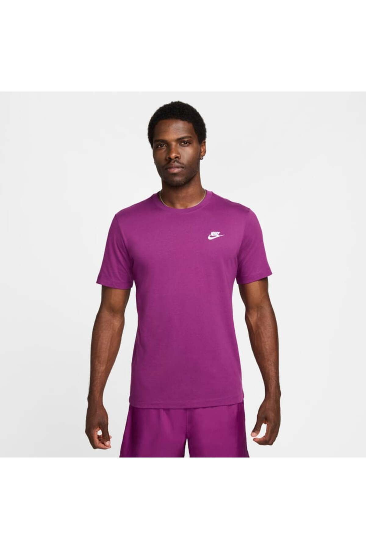 تیشرتمردانهNikeبنفش