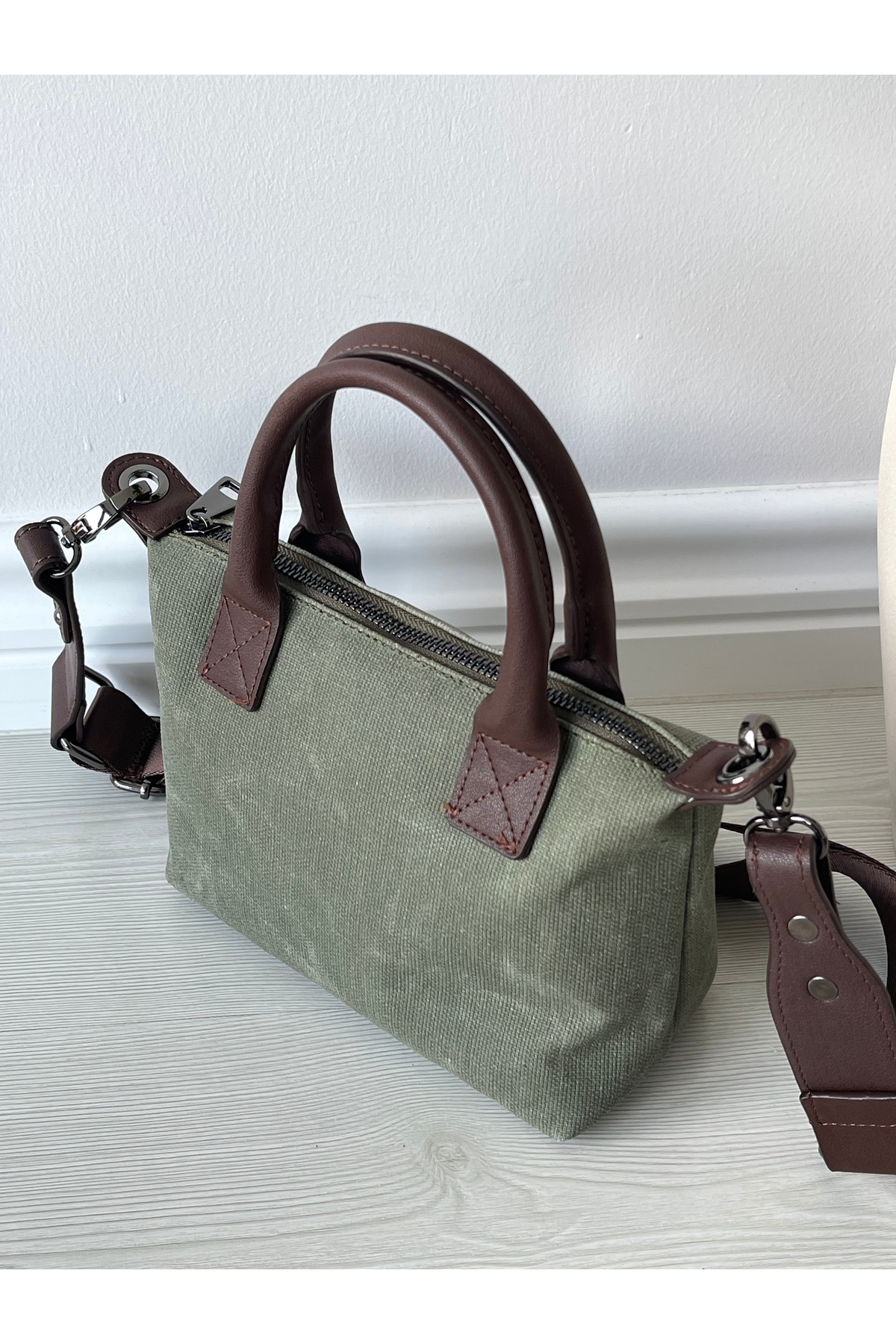 Nura Collection Haki Yeşili Keten Kadın Mini Mektup Model El Ve Omuz Çantası görsel 5