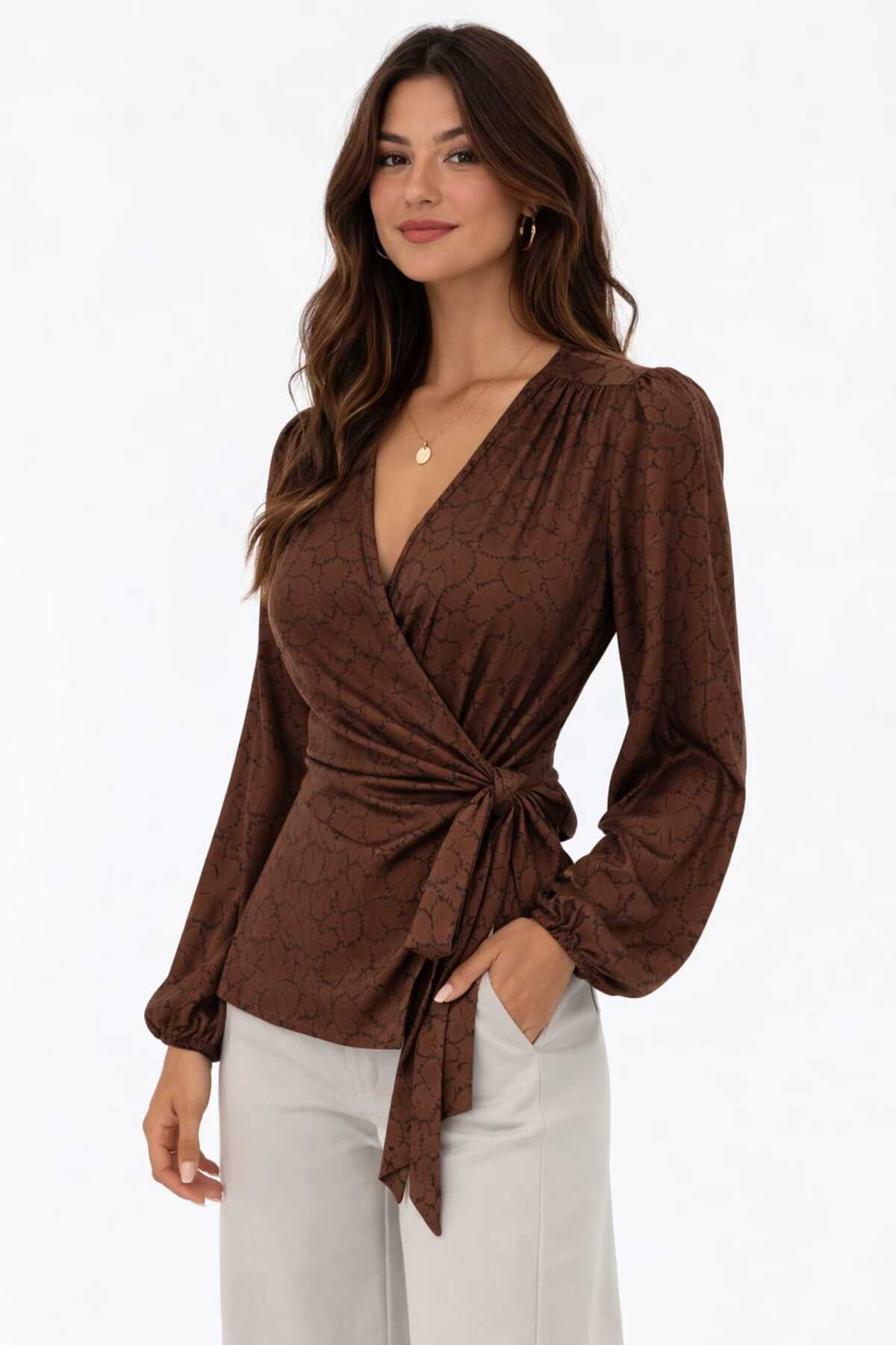 HNF GİYİM  YANDAN BAGLAMALI KIRVAZE BLUZ