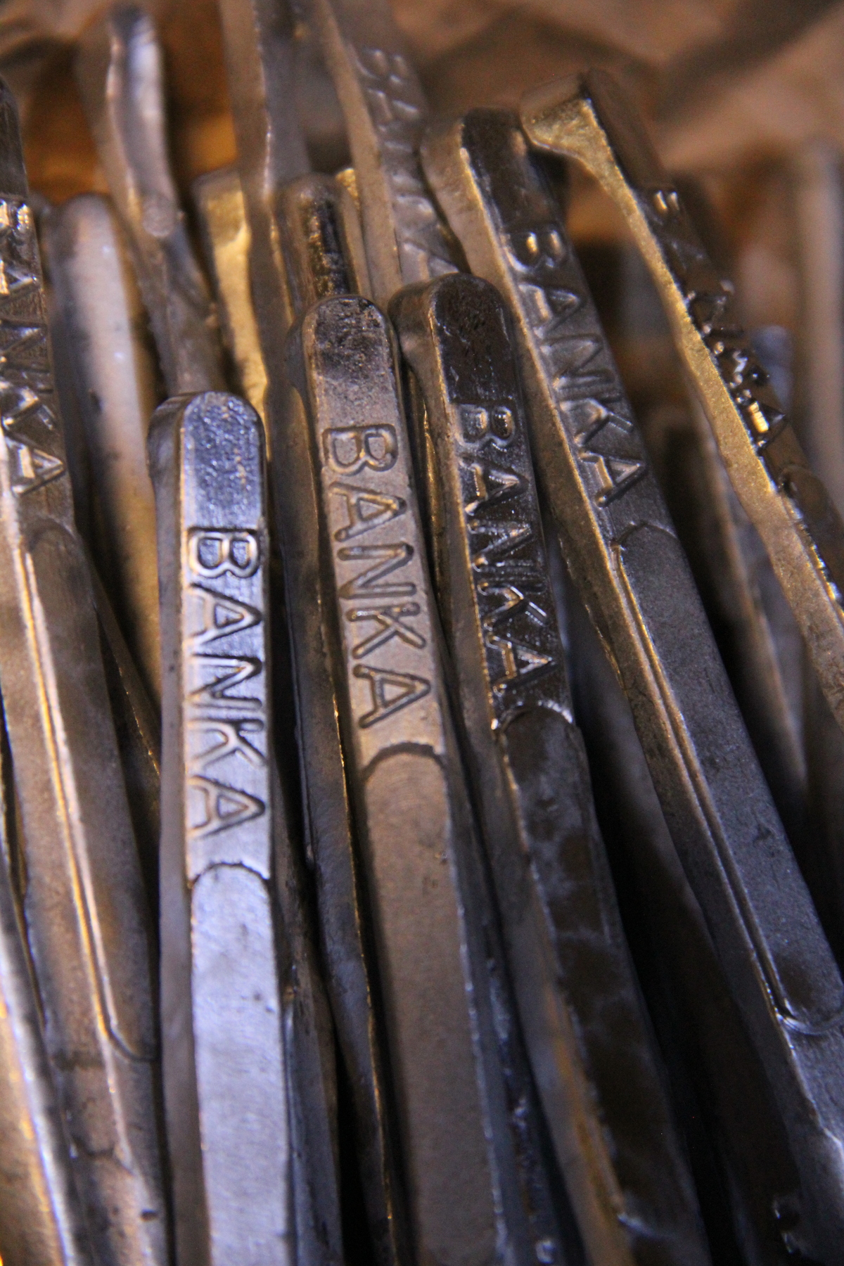 Bank Naci Çubuk Solder (tin lead rate : 33/67) net 600gr. (Approx. 4 Bars)
