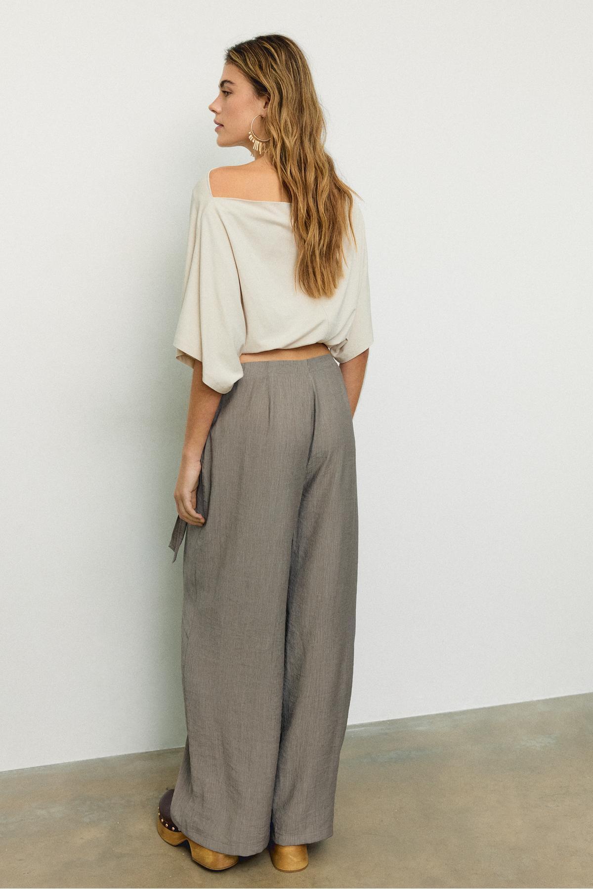 Stradivarius  Dökümlü sarong pantolon - Görsel 5