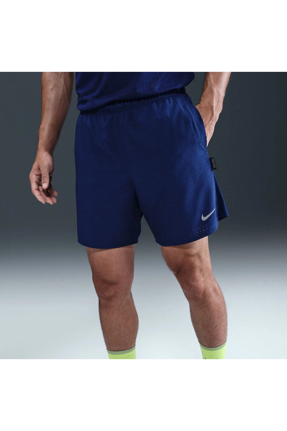 شلوارک مردانه دو در یک مدل Dri-FIT Breathe Challenger سایز 7 اینچ مدل HJ4176 492 نایکی شورت ورزشی Nike