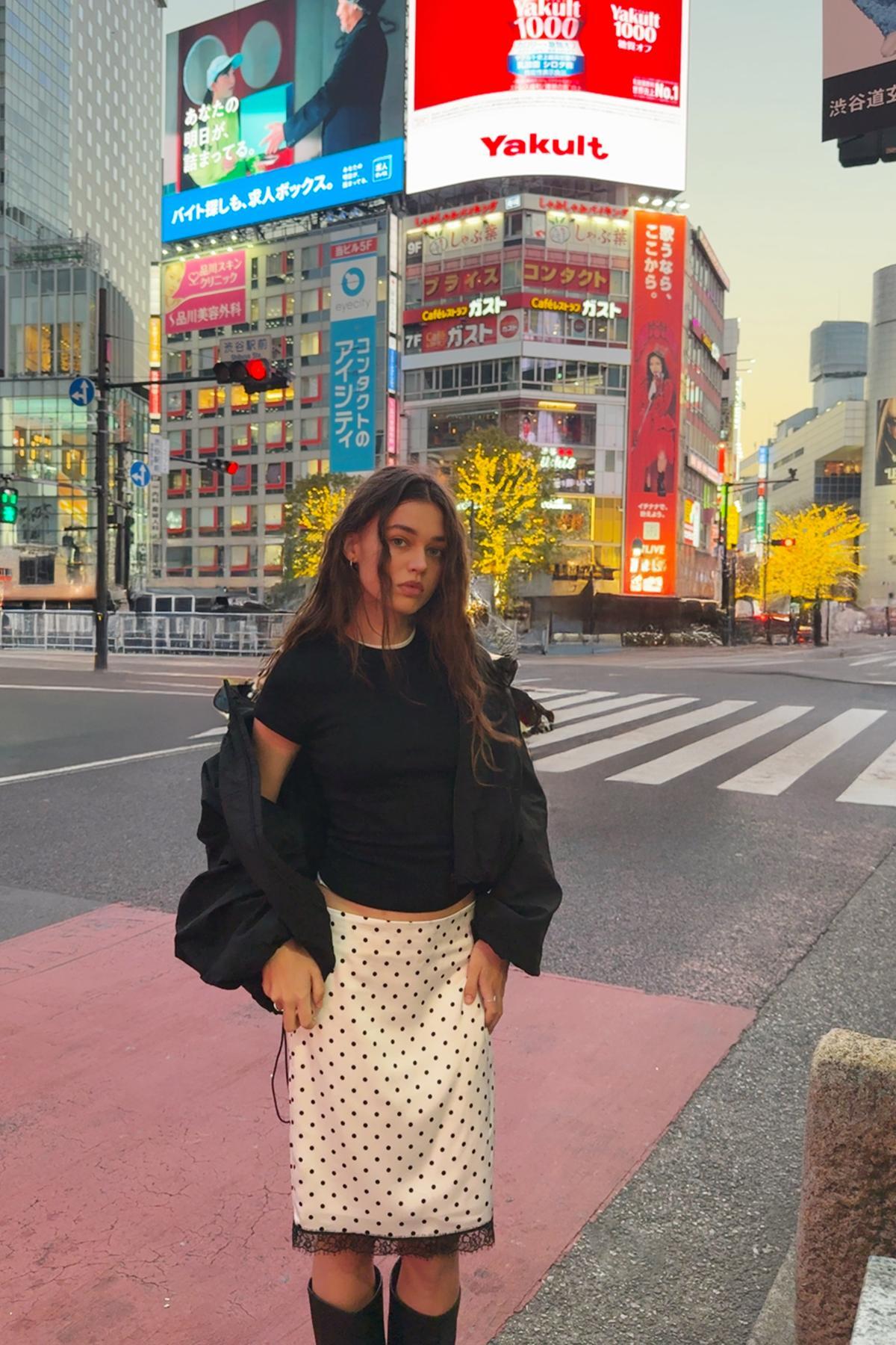 Bershka  Saten midi etek