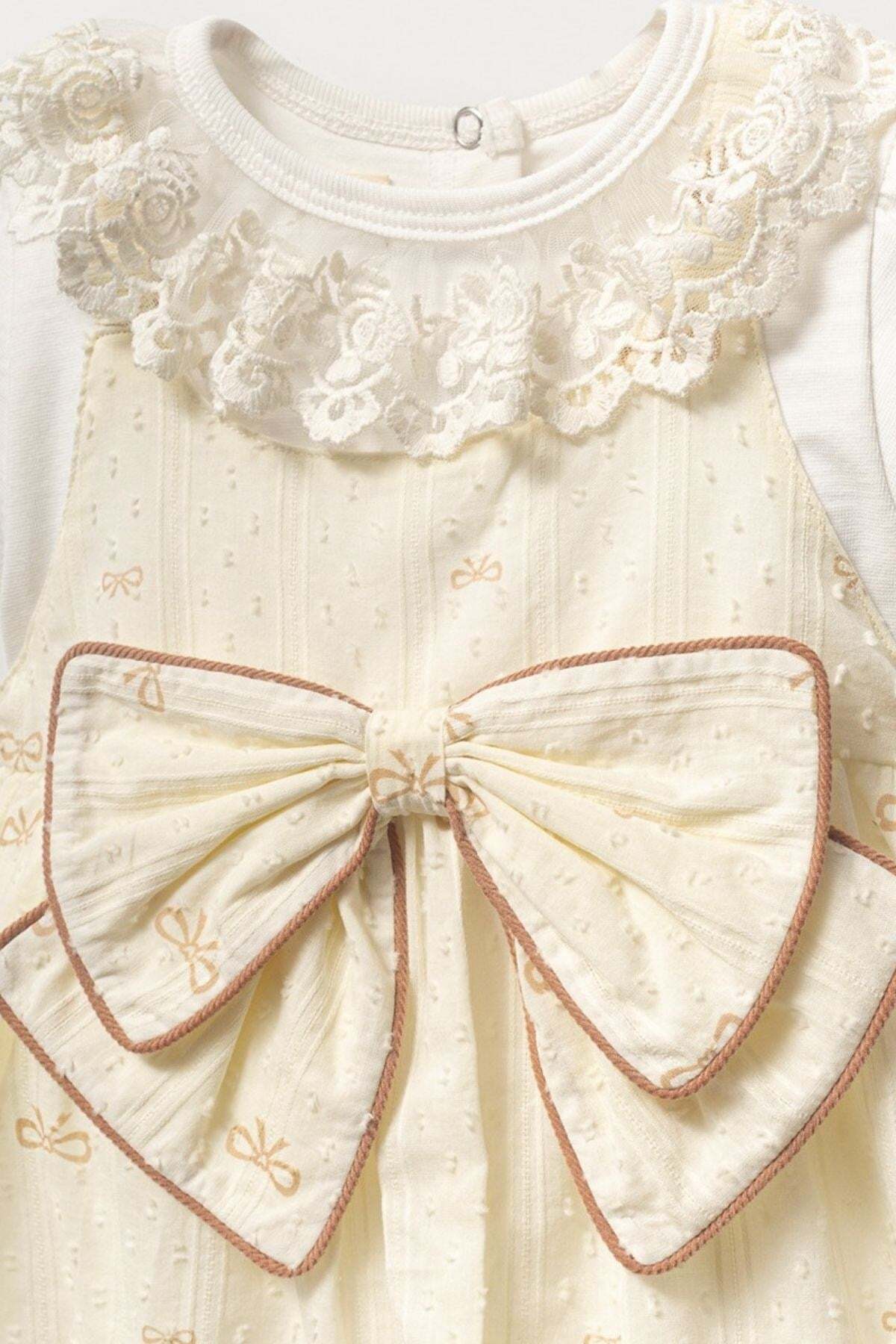 cantoy Vintage Tarz Güpürlü ve Fiyonklu Bebek Elbise fotoğrafı 2 (önizleme)