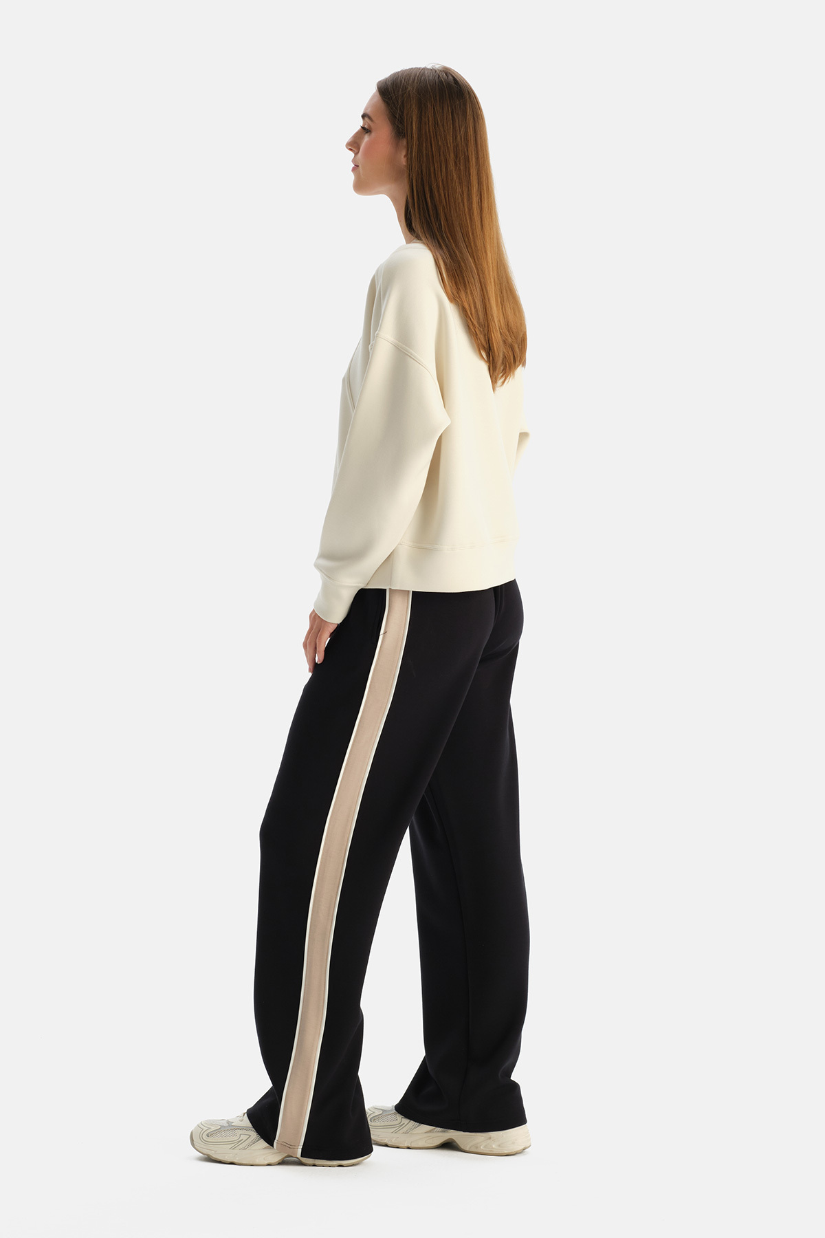 Dagi Ekru Dikiş Detaylı Sweatshirt görsel 3