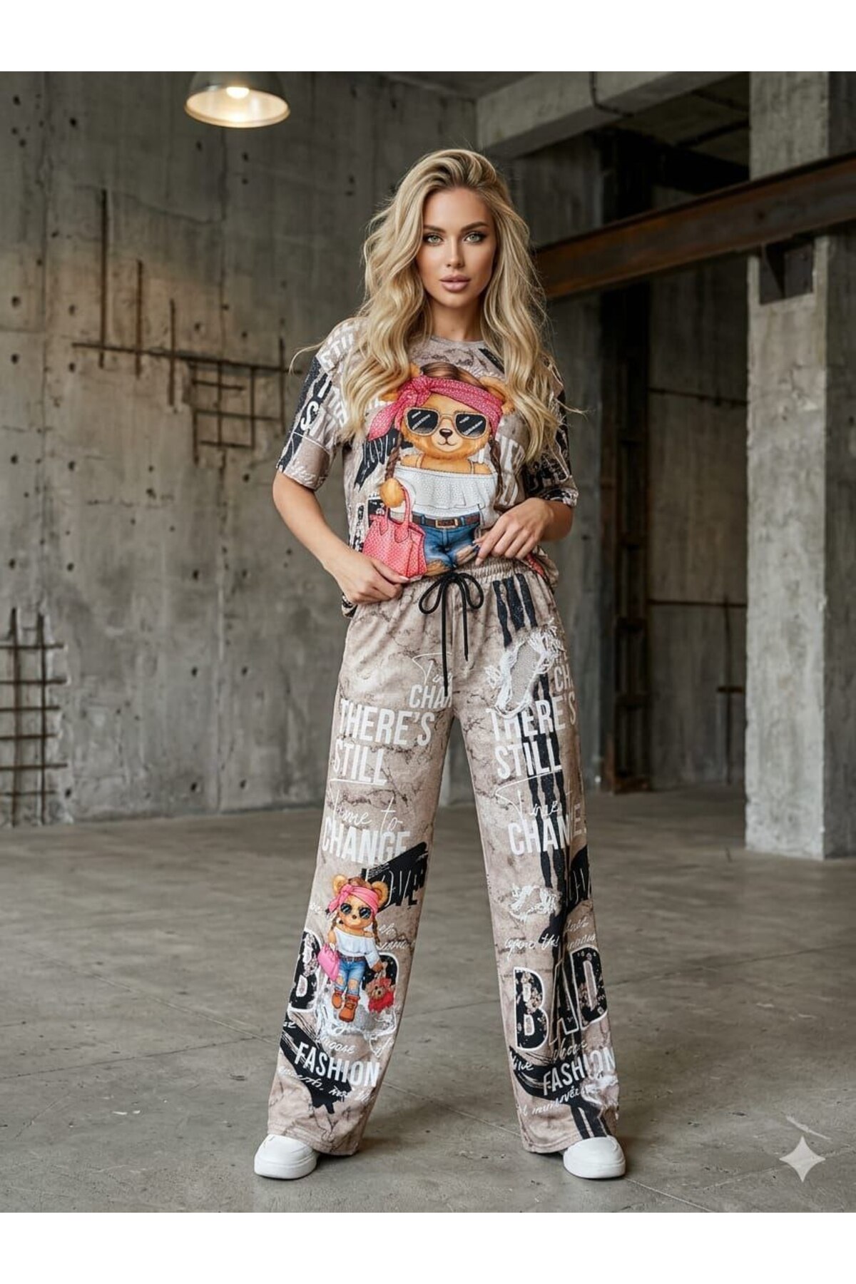 TREND CUSTOM STONE PRINT EMBROIDERED TRACKSUIT -SPECIAL STONE PRINT EMBROIDERED TRACKSUIT SET