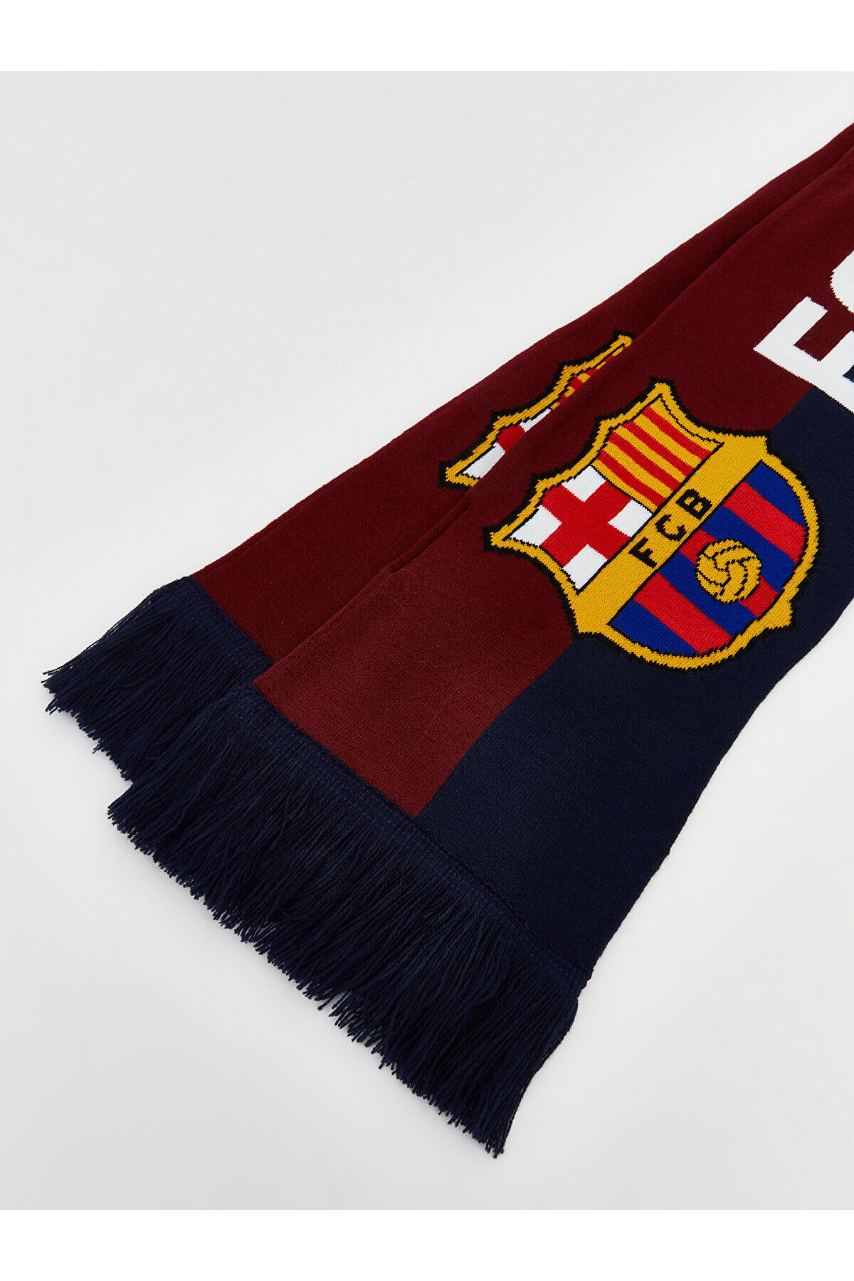 LC Waikiki Vizyon Yeni Sezon Barcelona Baskılı Erkek Atkı görsel 3