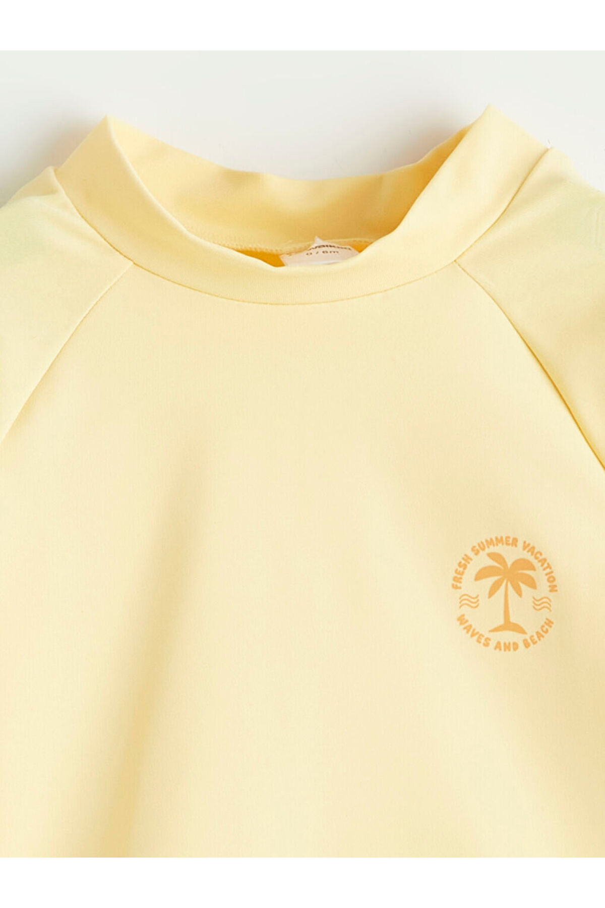 LC Waikiki Sarı Desenli Erkek Bebek Mayo Takımı fotoğrafı 3 (önizleme)