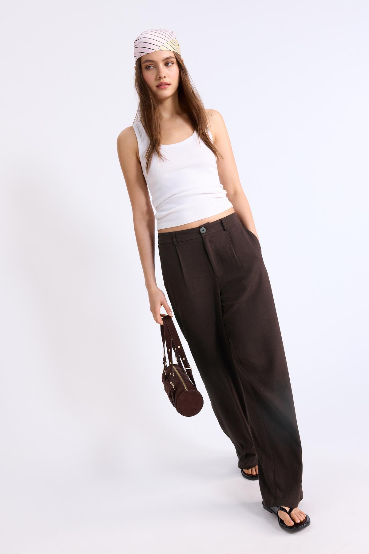 Stradivarius  Keten görünümlü straight fit pantolon