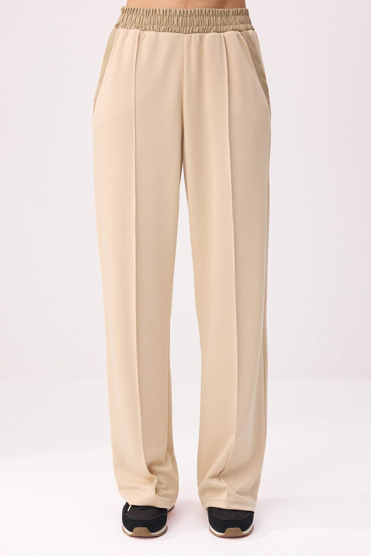 Trendyolmilla  Taş Regular Devrik Yaka Geniş Paça Uzun Soft Touch Örme Alt Üst Takım TWOSS26AU00149 - Görsel 3