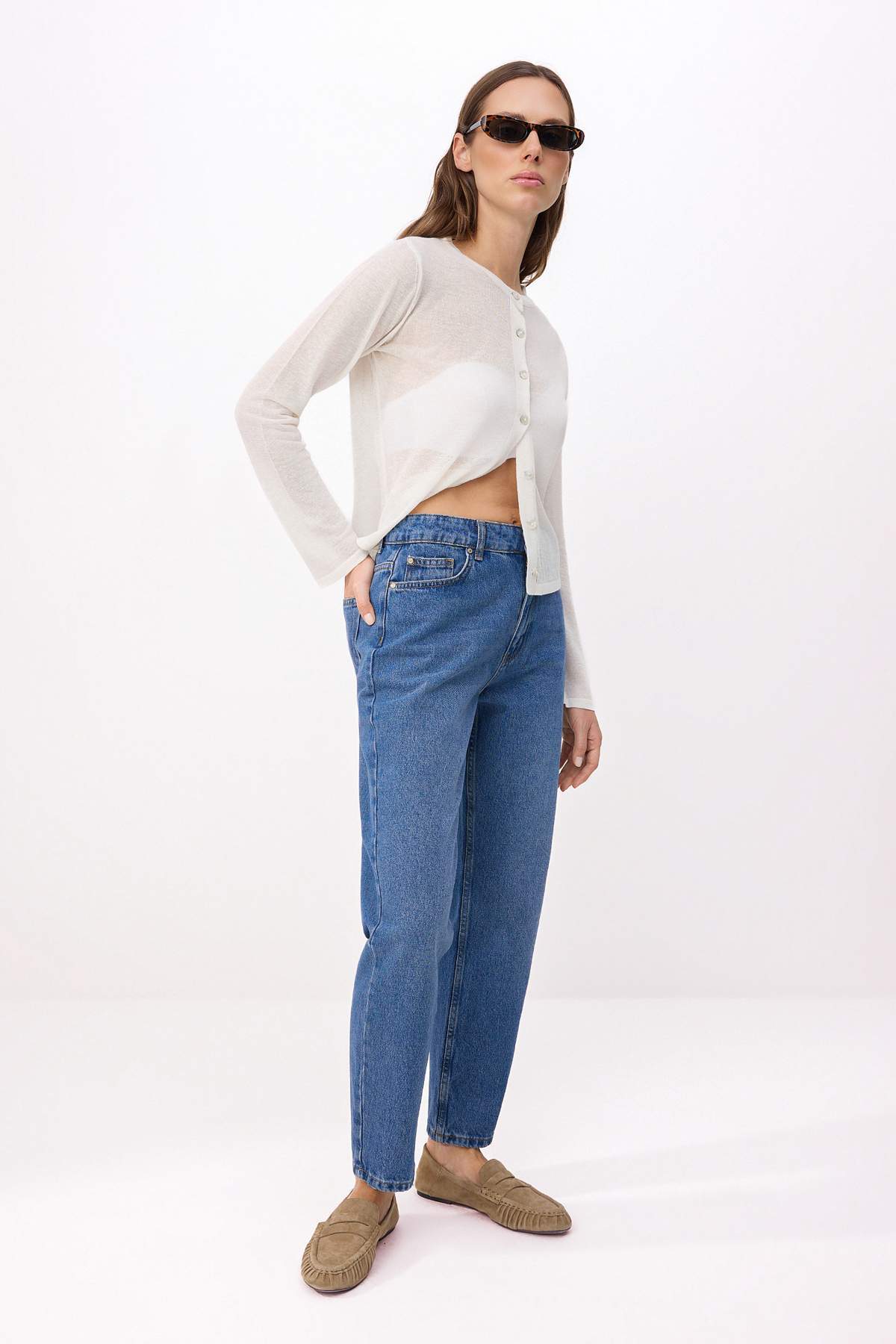 Trendyolmilla  Mavi Yüksek Bel Mom %100 Pamuk Non-Stretch Jeans TWOAW24JE00076 - Görsel 2