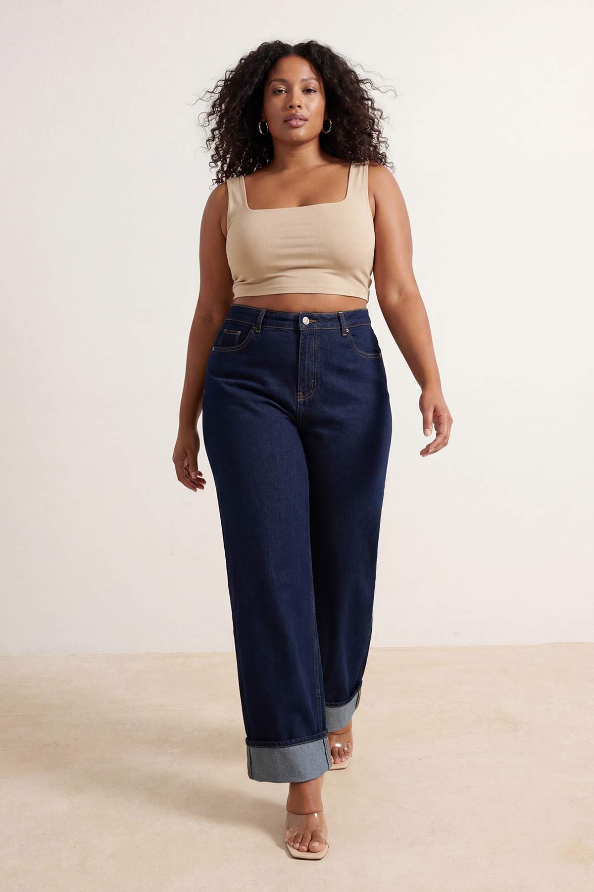 Trendyol Curve Темно-сині джинси з високою талією, широкими штанинами, комфор...