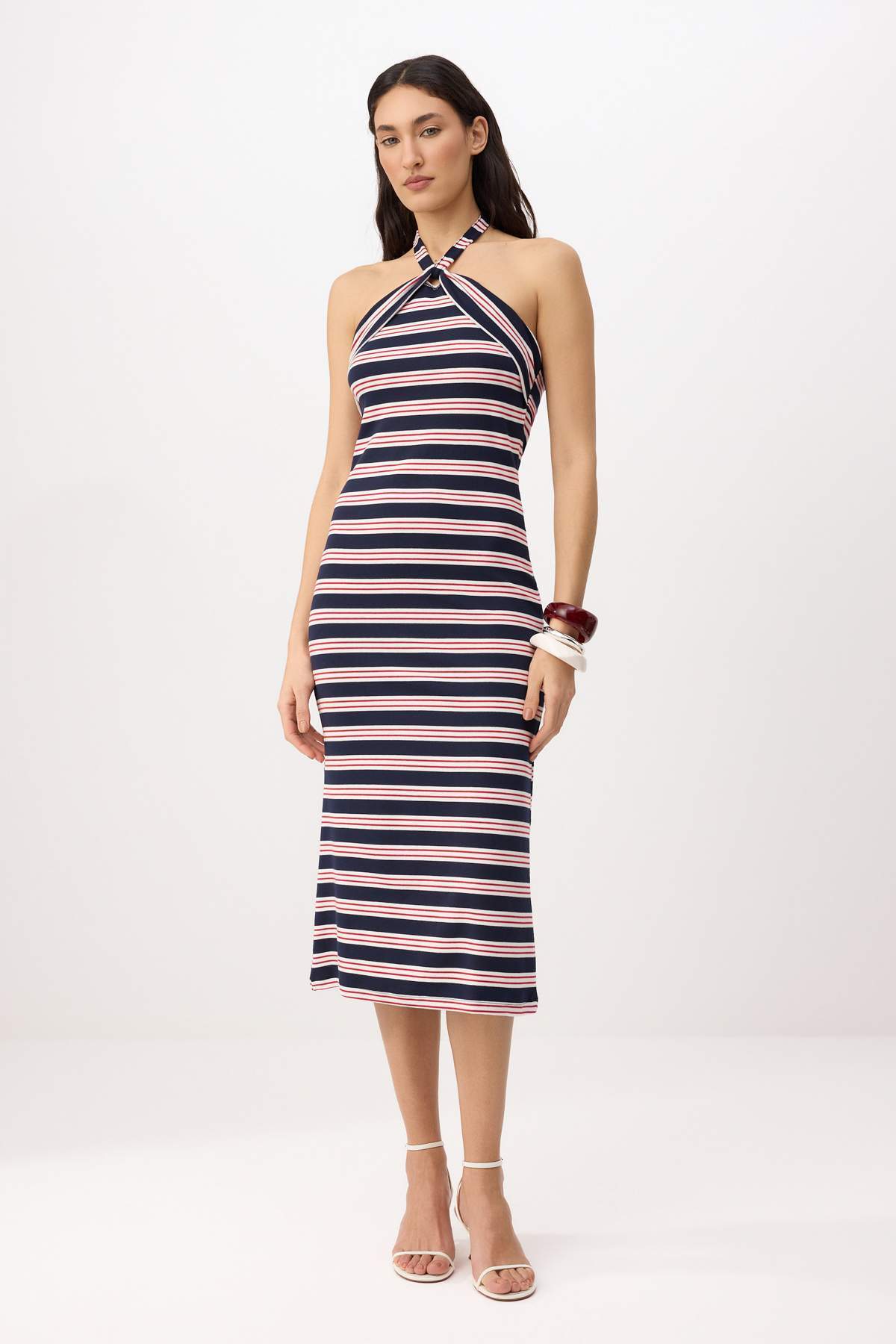 Trendyolmilla Çok Renkli Çizgili Bodycon Boyundan Bağlamalı Kolsuz Yumuşak Örme Elbise TWOSS26EL00568