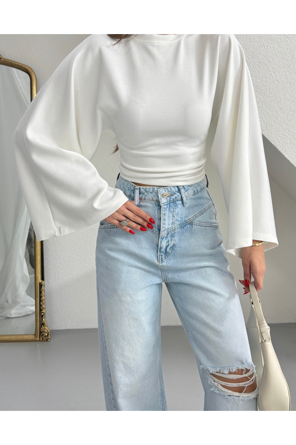 MareandCo  Salaş Kol Bele Oturan Model Bluz -Beyaz - Görsel 2