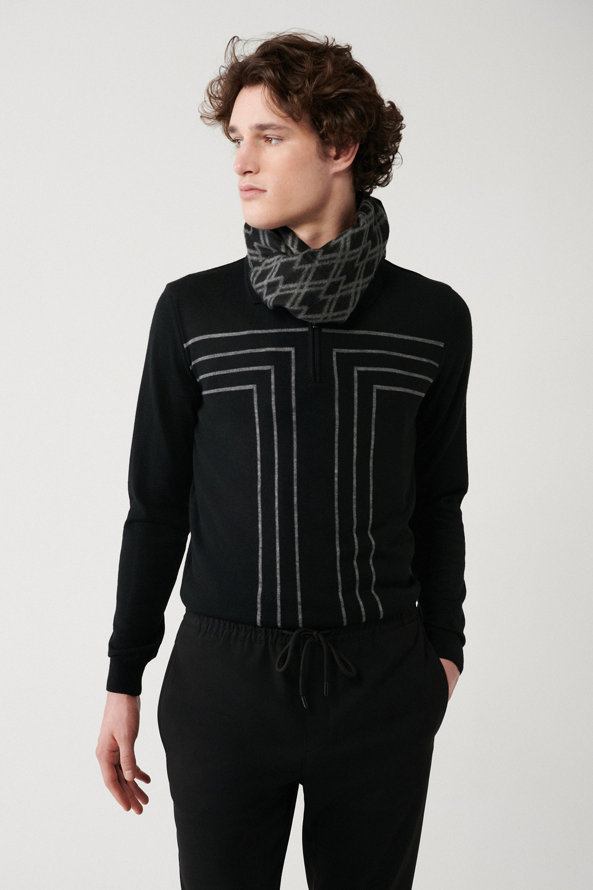 Avva  Erkek Siyah Polo Fermuarlı Yaka Çizgi Detaylı Kazak A32Y5094 - Görsel 5