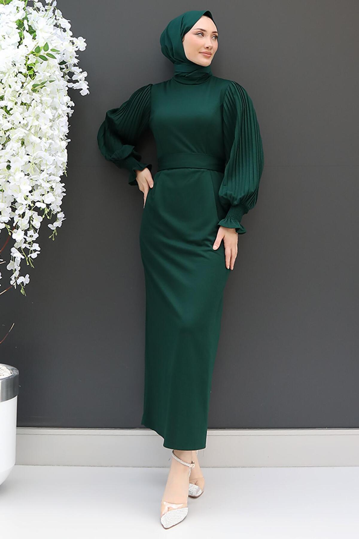 Pleated Sleeve Guipure Dress Emerald