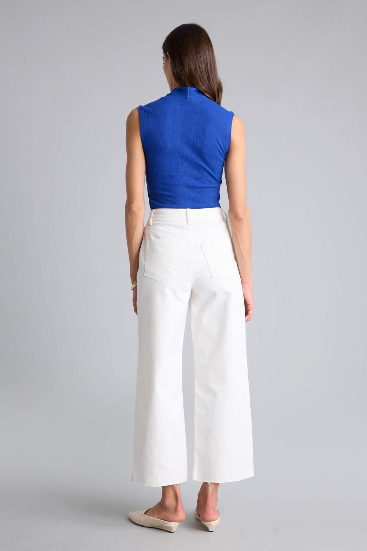 Defacto  Culotte Gabardin Kumaş Pantolon Yüksek Bel Basıc Cepli Geniş Bol Paça C7535AX24AU - Görsel 5