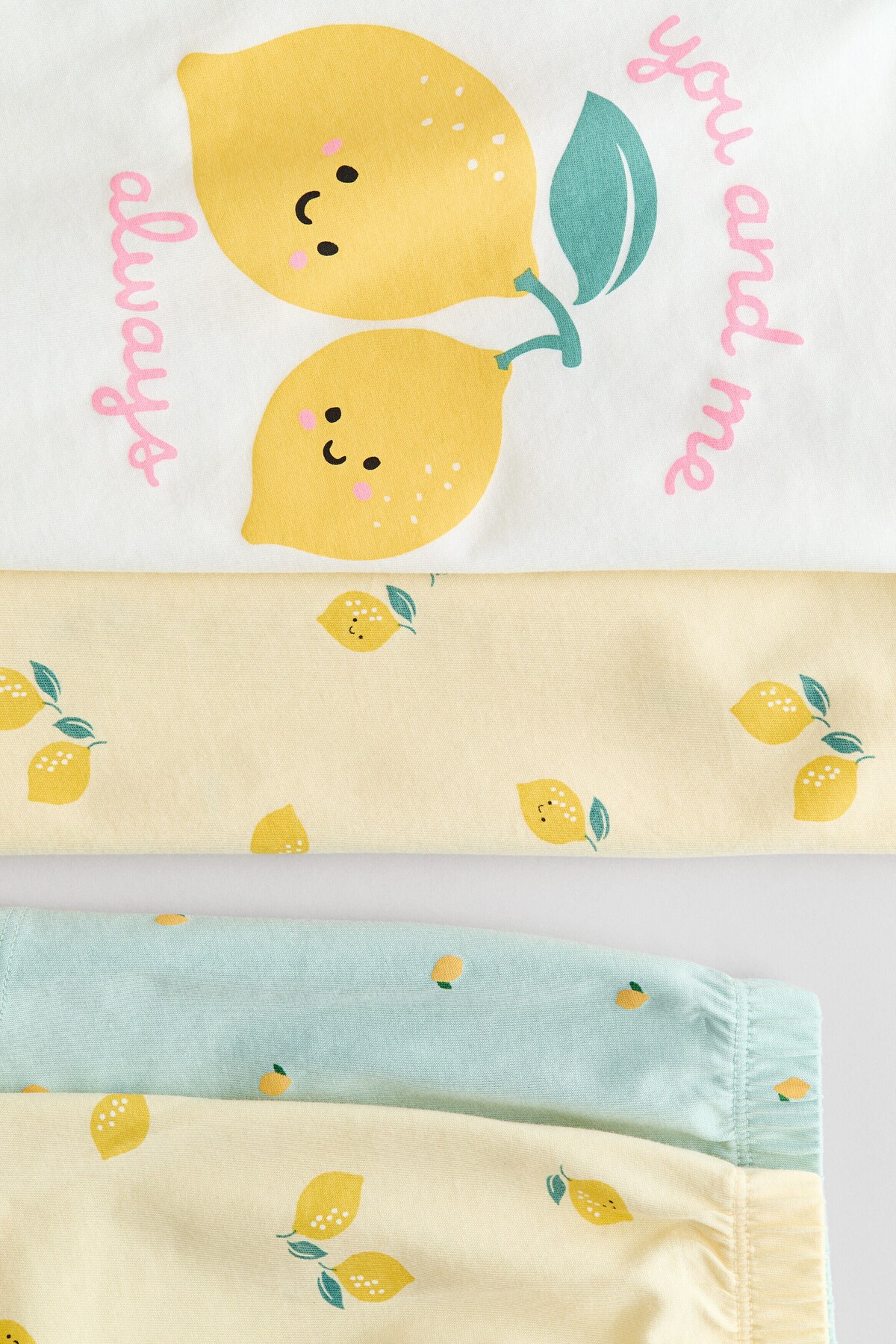 H&M 2'li Volan Kollu Pijama Takımı fotoğrafı 2 (önizleme)