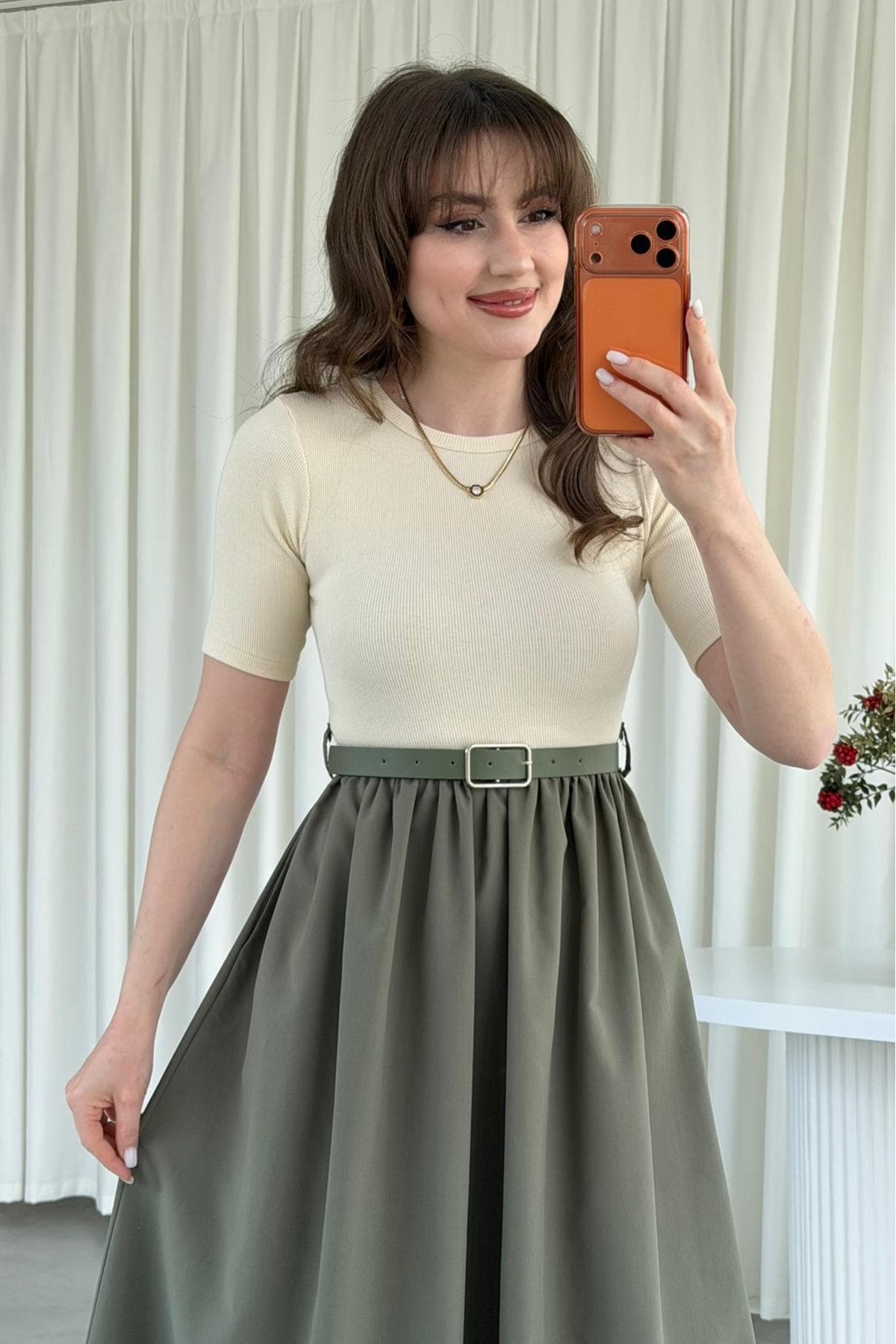 MaziButik  Kısa Kol Kemerli Poplin Detay Elbise - Görsel 4