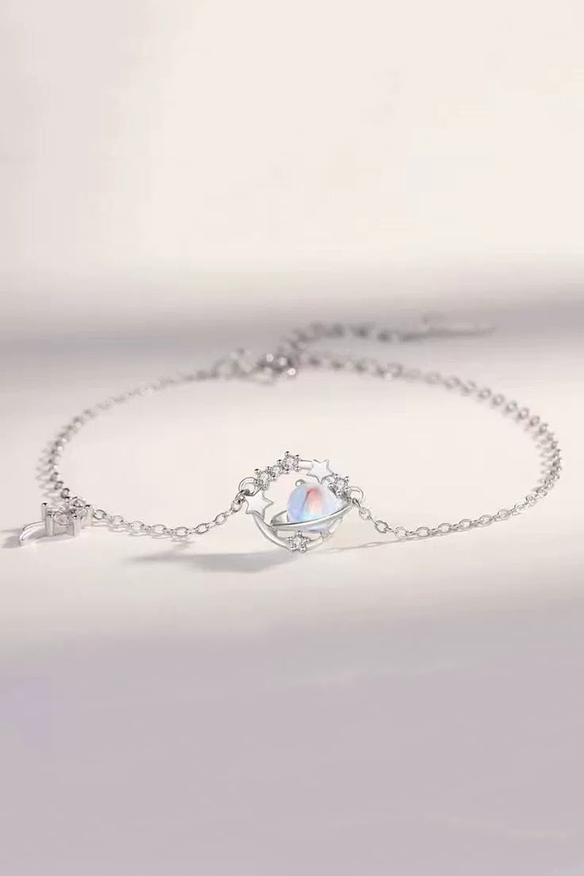 TREND COLLECTİON Yıldız & Satürn Figürlü Mavi Taşlı Gezegen Bileklik, Minimal Şık Tasarım görsel 3