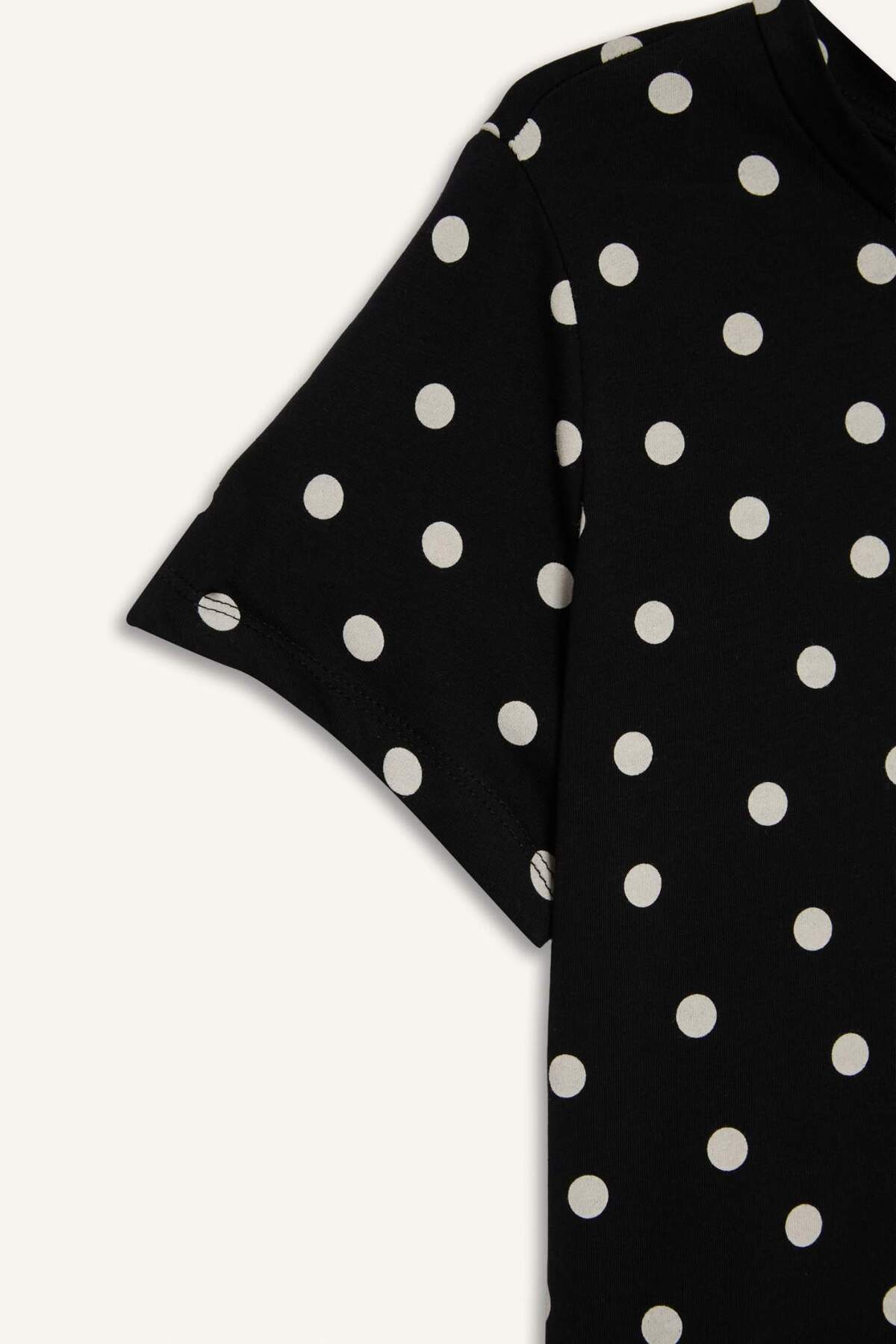 Defacto  Puantiyeli Penye Tişört H2433AX26SM - Görsel 2