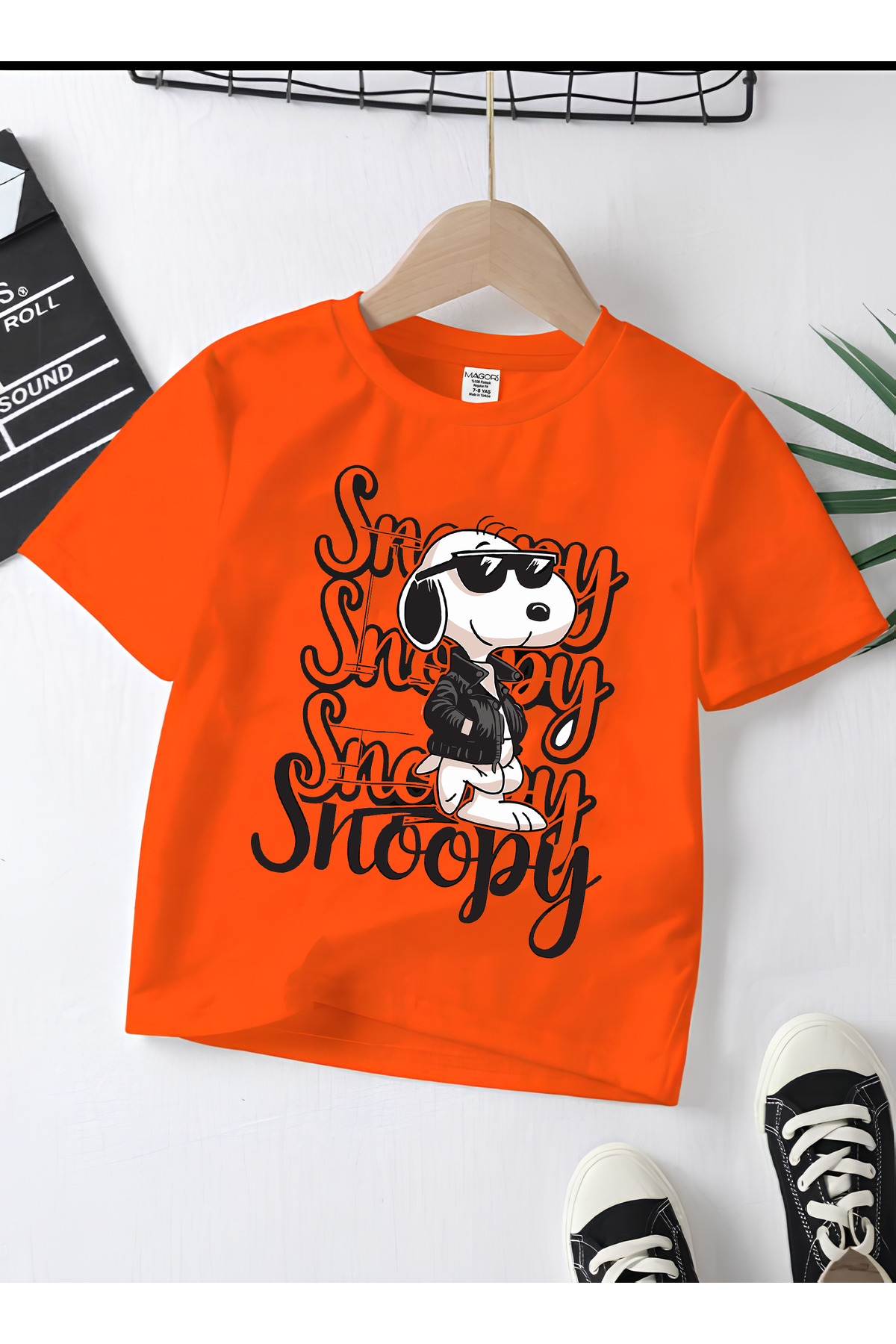 SNOOPY PRINTED 100% COTTON REGULAR MOLD CHILDREN AND YOUNG TSHIRT