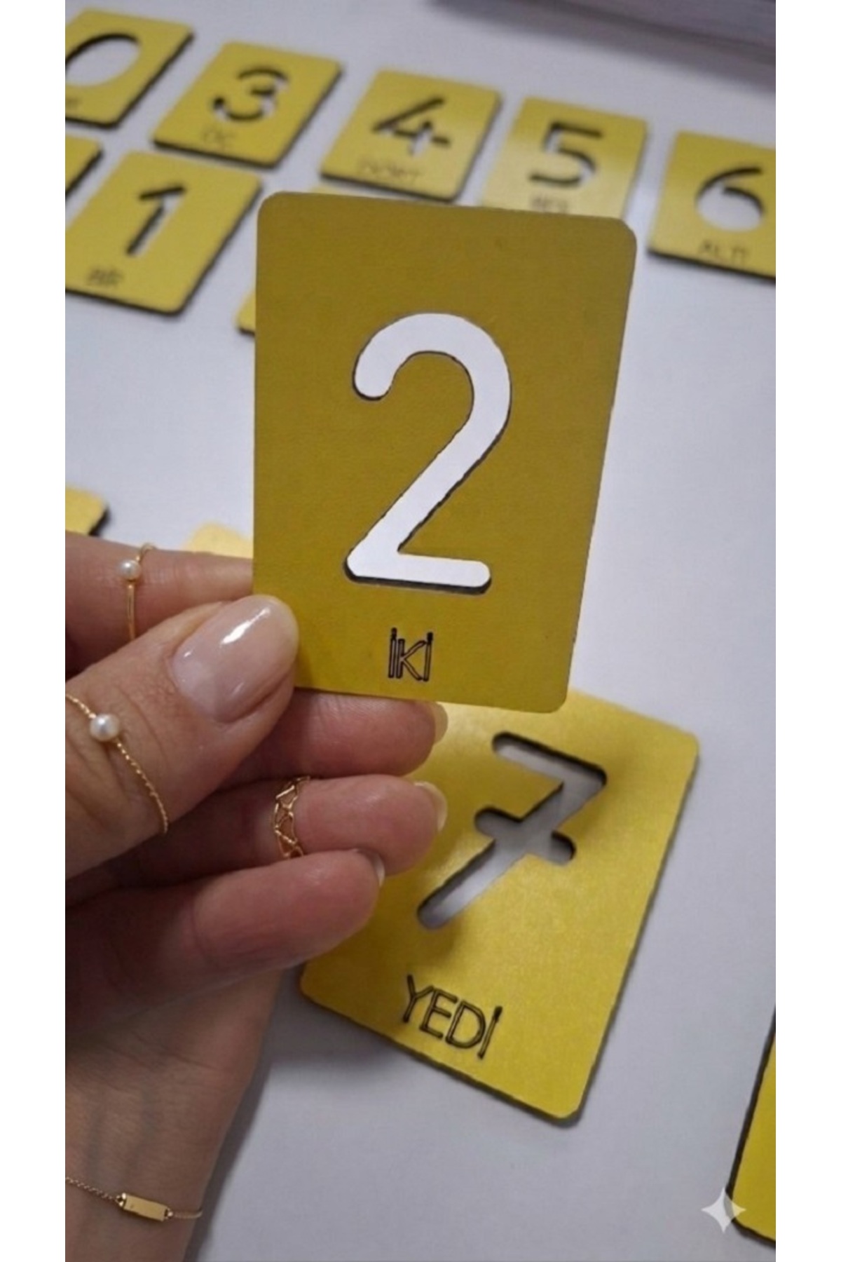 MUKEdu Ahşap Eğitici Rakam Tanıma Kartları (0-9 Set) - Okul Öncesi Montessori Materyali fotoğrafı 3 (önizleme)