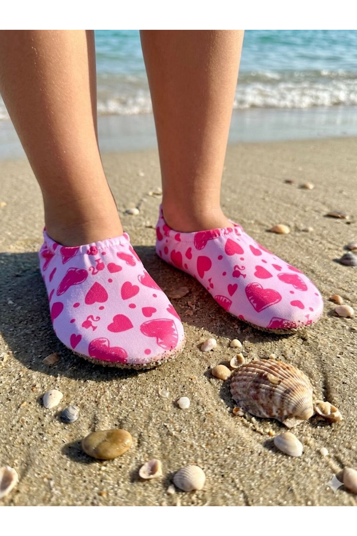 Anti-Slip Sole Baby Kids' Sea Shoes, Breathable Swimwear Fabric Pool Booties Heart Pattern