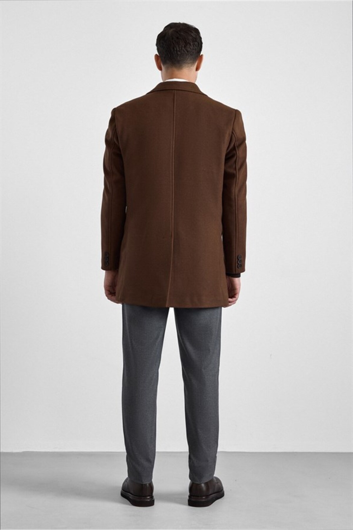 SÜVARİ  Koyu Kahve Slim Mono Yaka Düz Yan Cepli Düğmeli Dolgusuz Rüzgar Geçirmez Kaban - Görsel 9