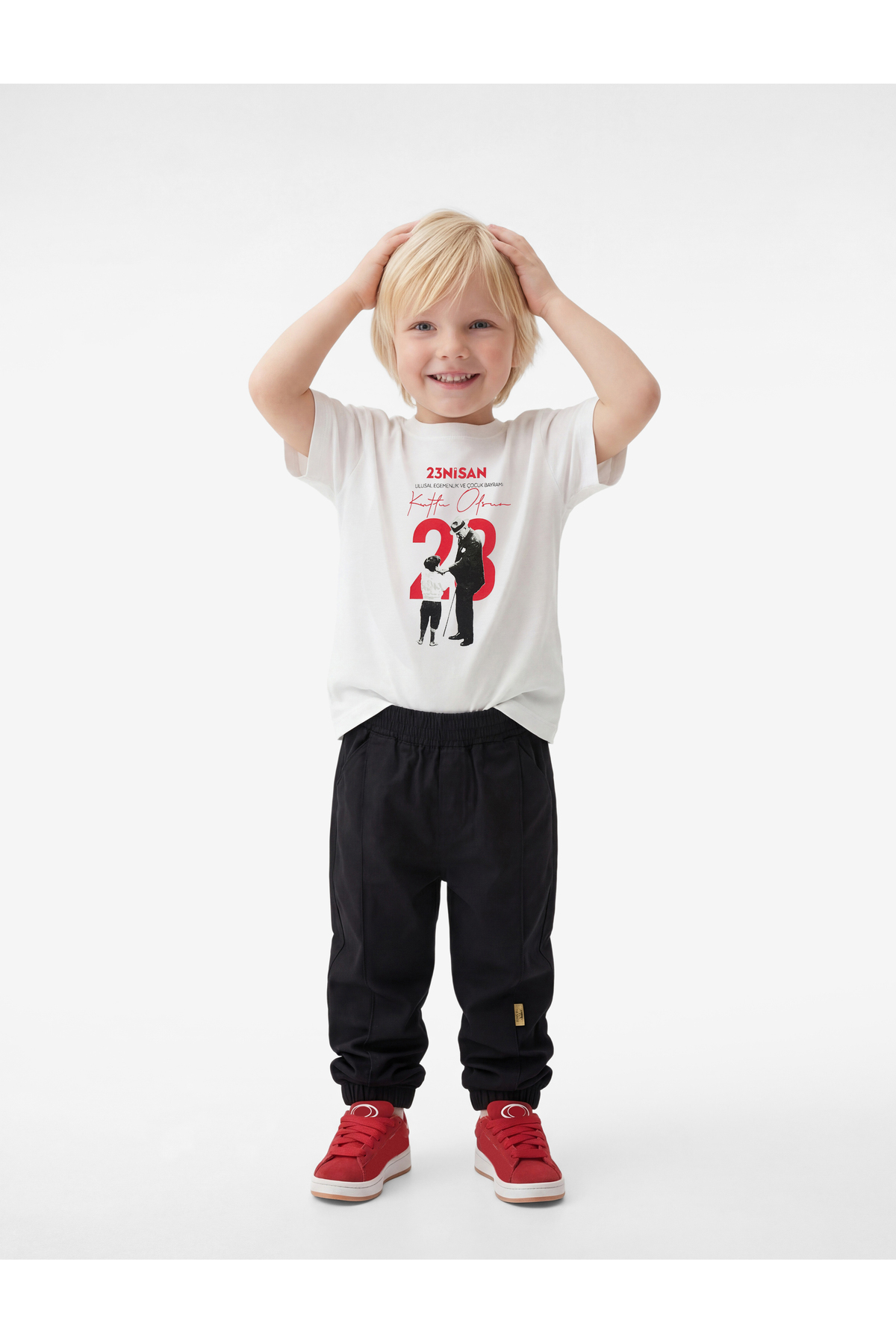 Koton Kısa Kollu Bisiklet Yaka Oversize Pamuklu Atatürk Baskılı Tişört fotoğrafı 2 (önizleme)