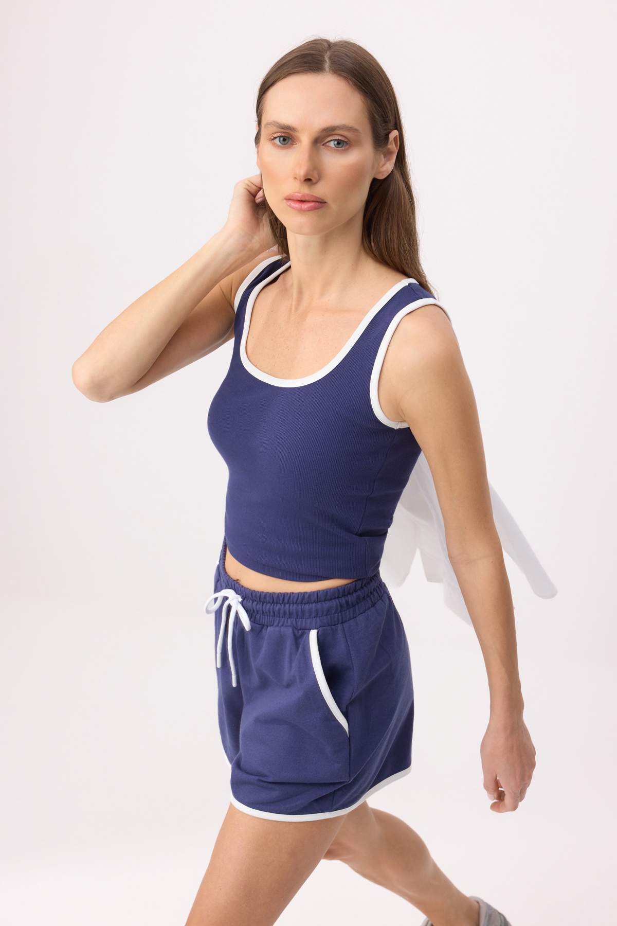 Trendyolmilla Lacivert Biyeli Fitted/Vücuda Oturan Cep Detaylı Fitilli Esnek Örme Alt-Üst Takım TWOSS26AU00081