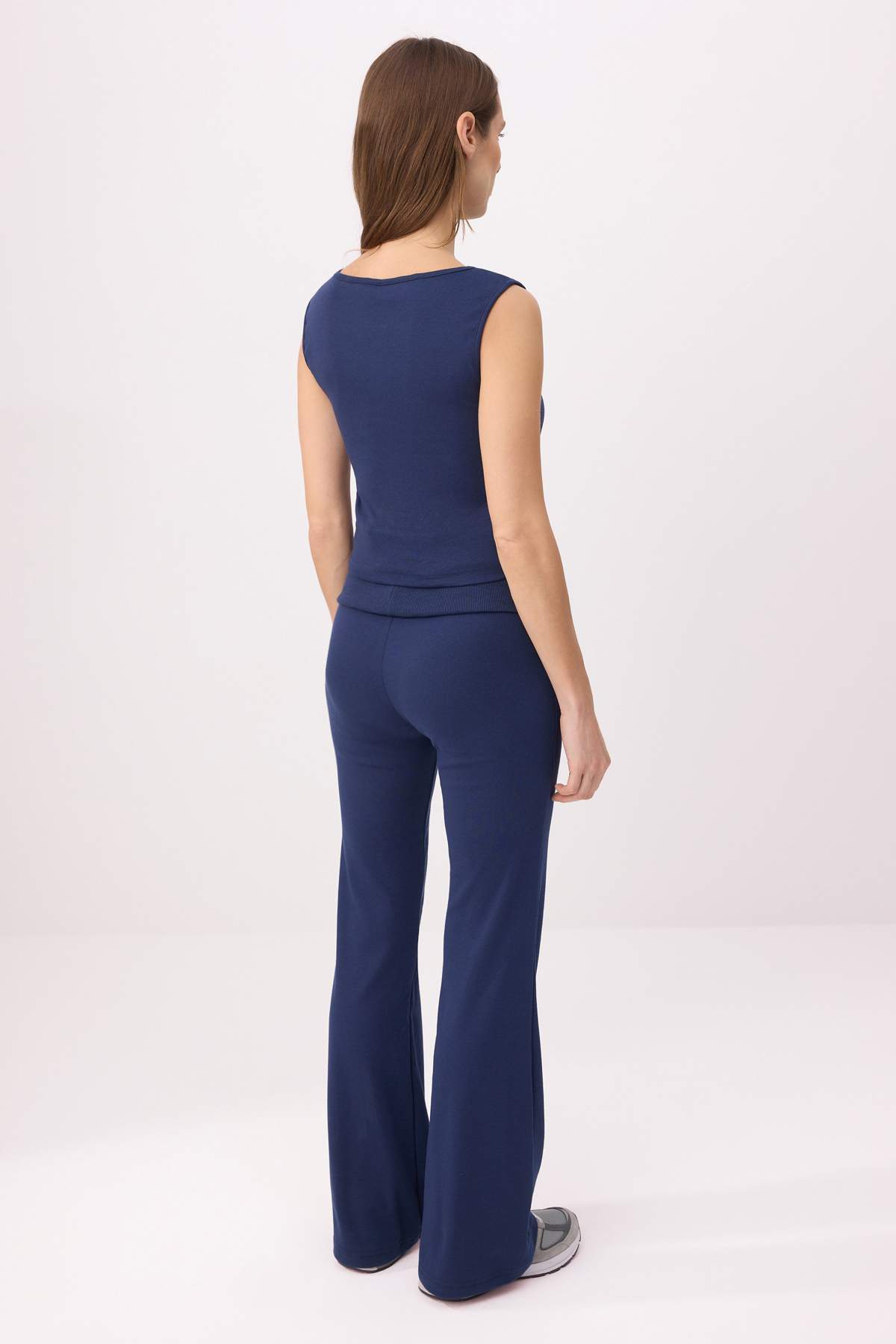 trendyolmilla-womens-navy-blue-flat-sleeveles