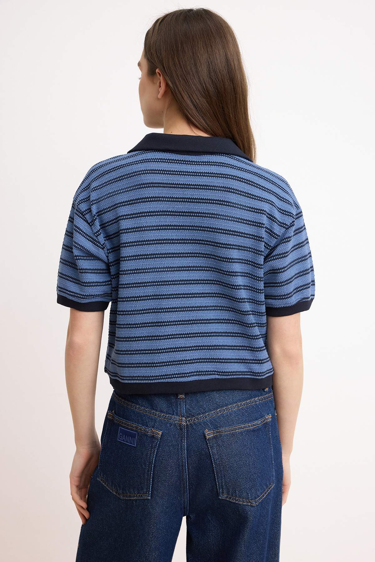 Trendyolmilla  Lacivert Çizgili Regular/Normal Kalıp Polo Yaka Düğmeli Triko görünümlü Örme Bluz TWOSS26BZ00172 - Görsel 4