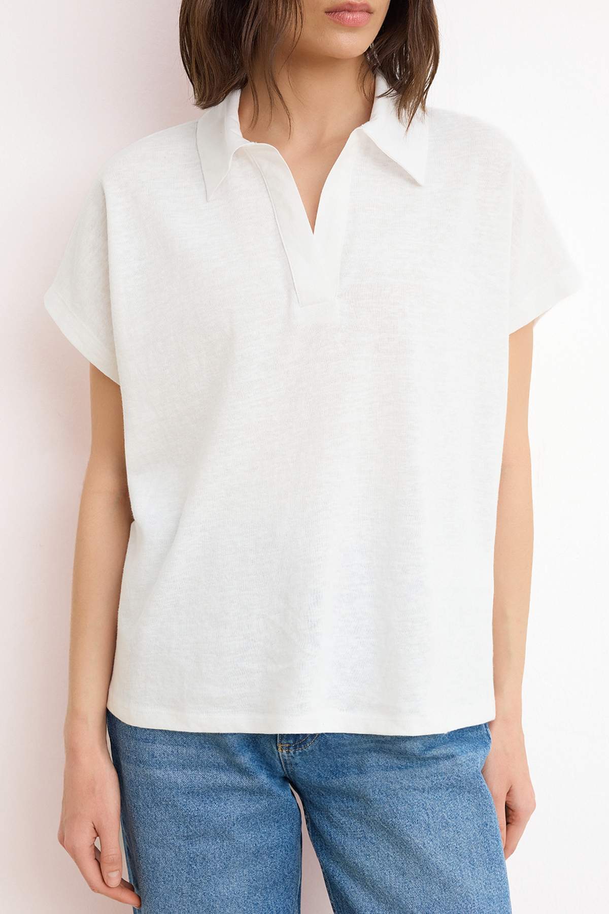 Trendyolmilla  Ekru Regular/Normal Kalıp Polo Yaka Düşük Kol Örme T-Shirt TWOSS26TS00078 - Görsel 3