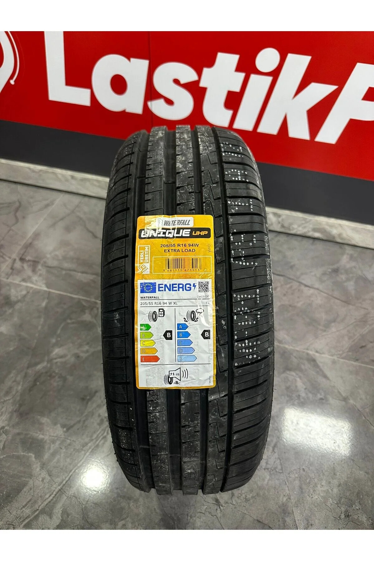 ぽよぽよ205／55R16 Waterfall 205/55R16 94W XL UNİQUE 2026 TARİHLİ YAZ LASTİĞİ