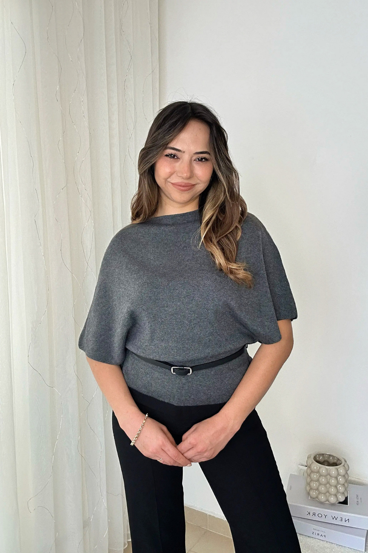 İnouveaue  Yeni Sezon Füme Kayık Yaka Yarasa Kol ve Beli Kemerli Kadın Triko Kazak - Görsel 5