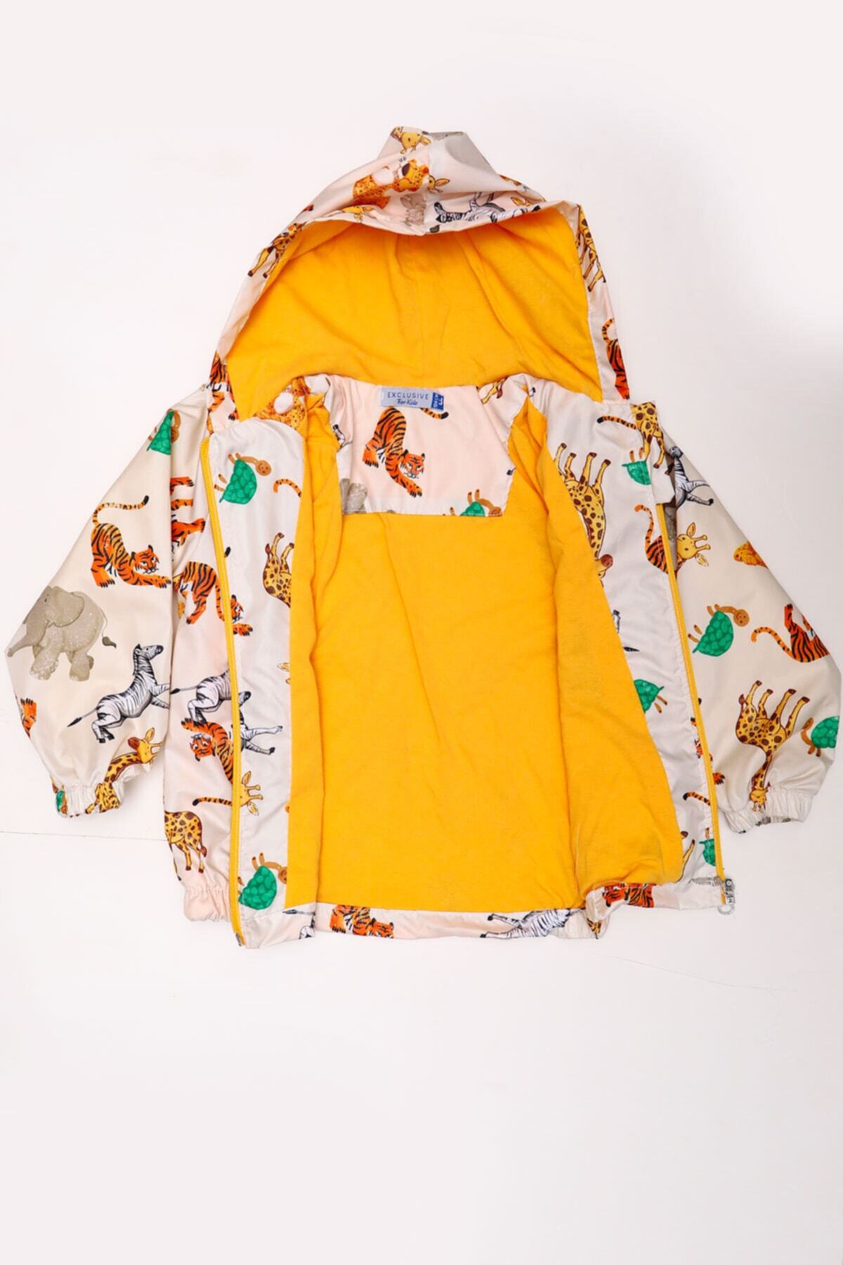 Mika Bebek & Çocuk Safari Desenli Krem Kapüşonlu Dar Kalıp Erkek Çocuk Yağmurluk fotoğrafı 5 (önizleme)